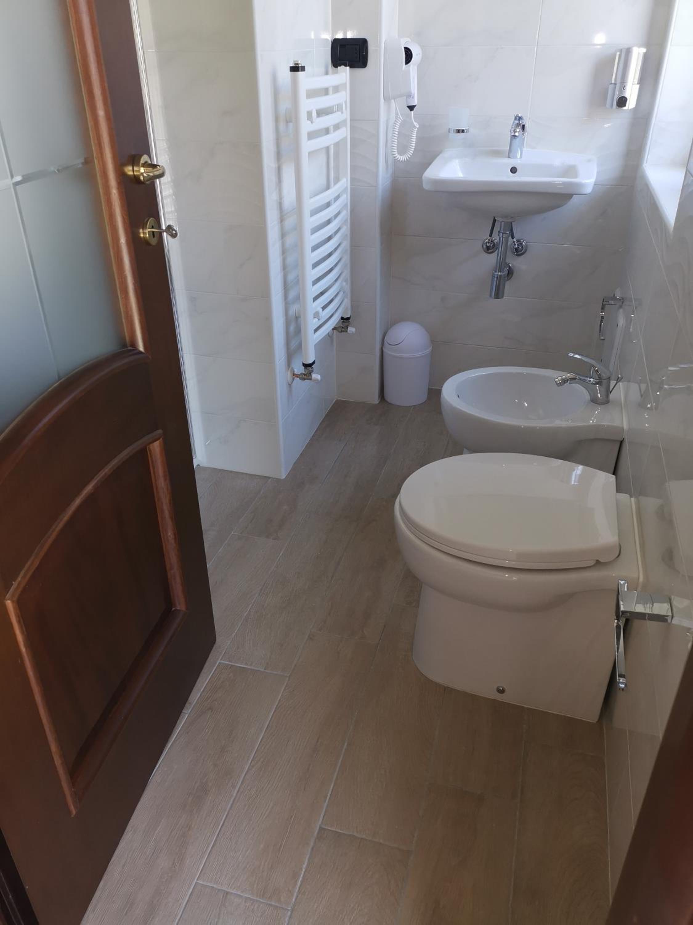 King Room with Sea View - Photo 6