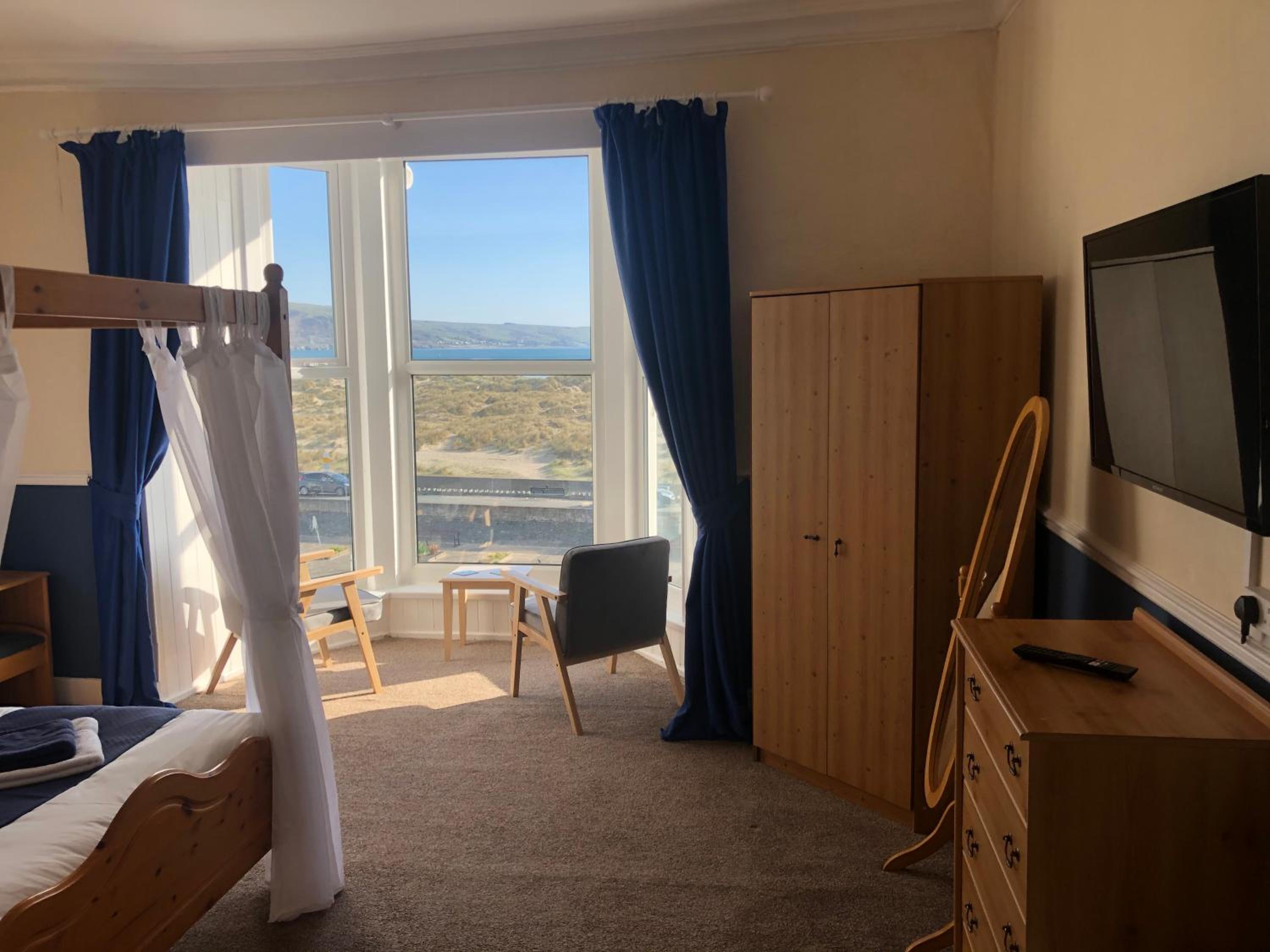 Double Room with Sea View photo 3
