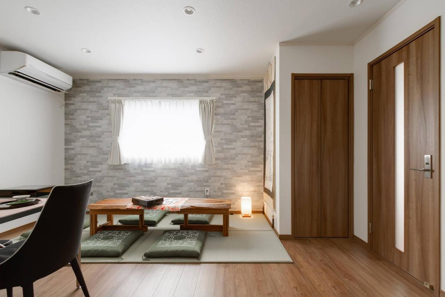 Two-Bedroom House - Photo 1