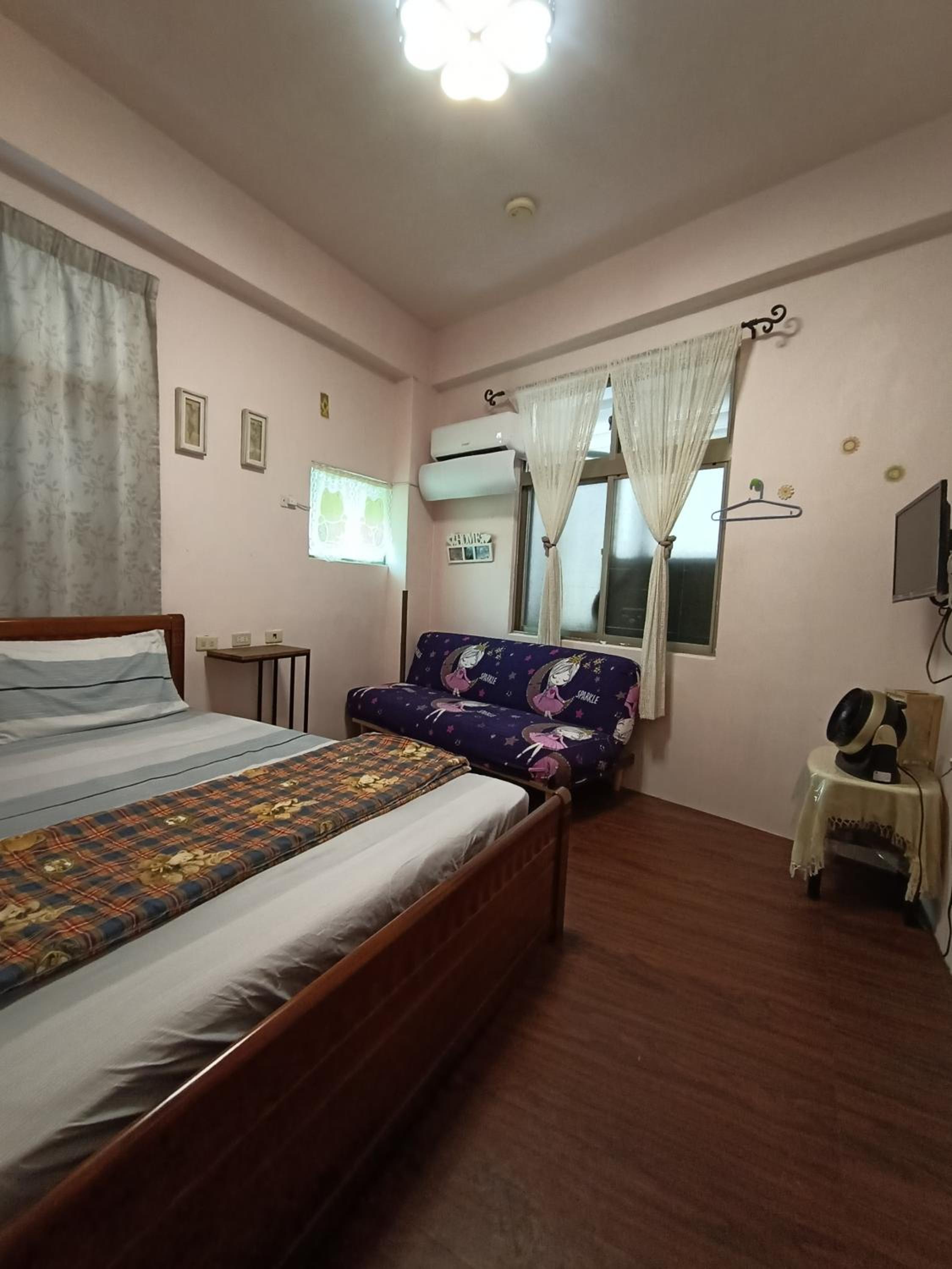 Double Room with Private Bathroom photo 2