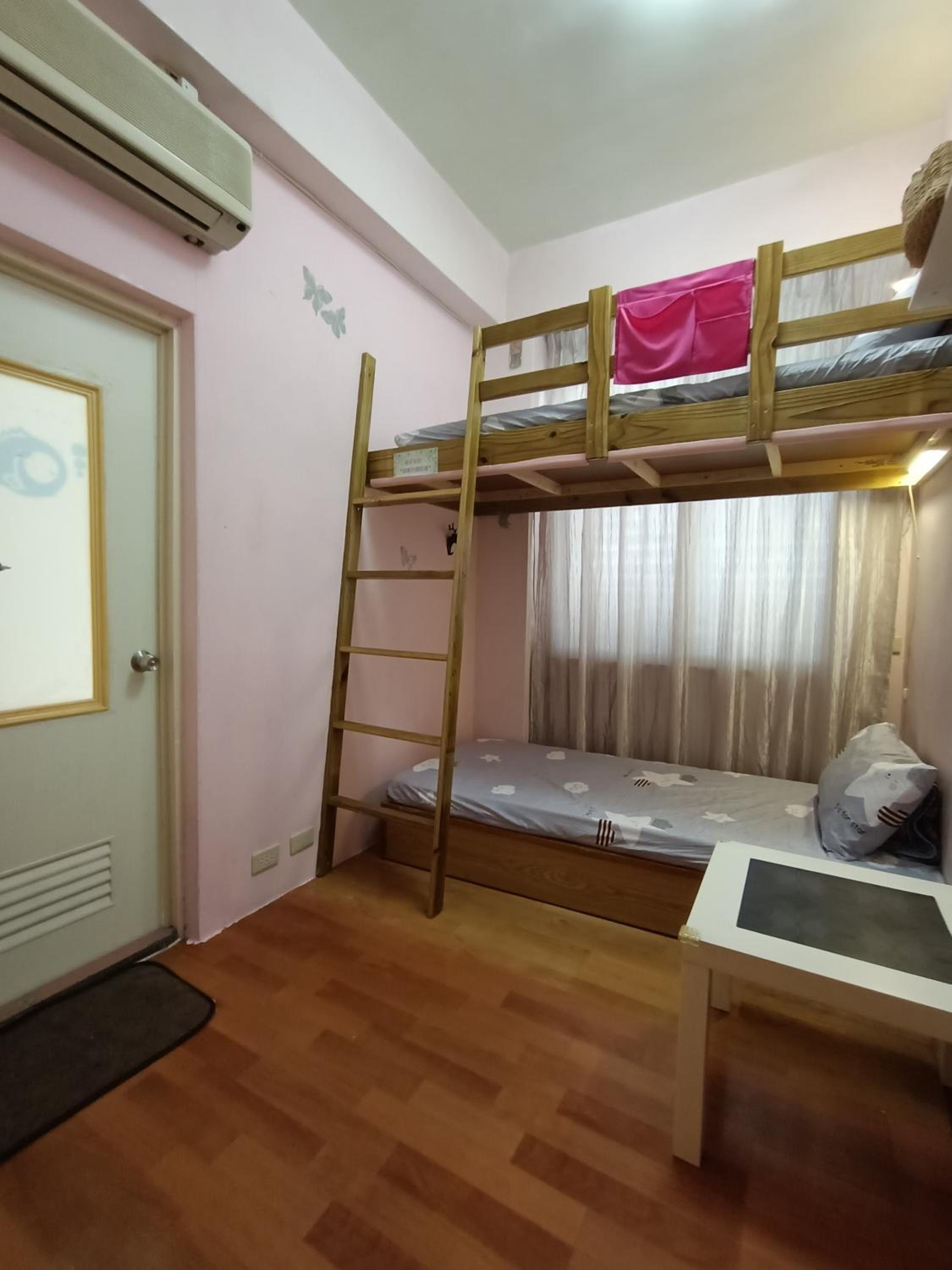 Small Double Room photo 2