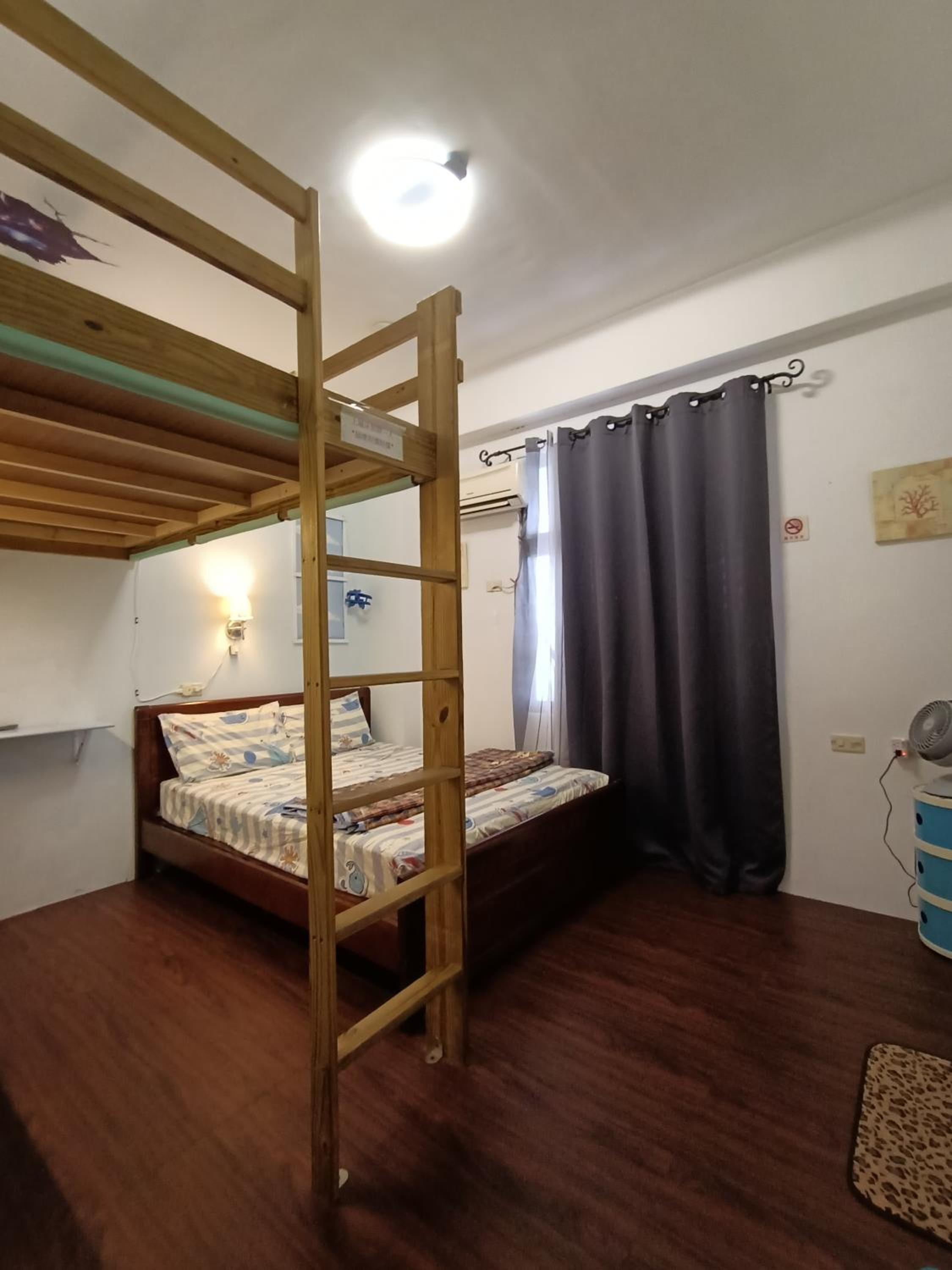 Triple Room with Private Bathroom photo 3