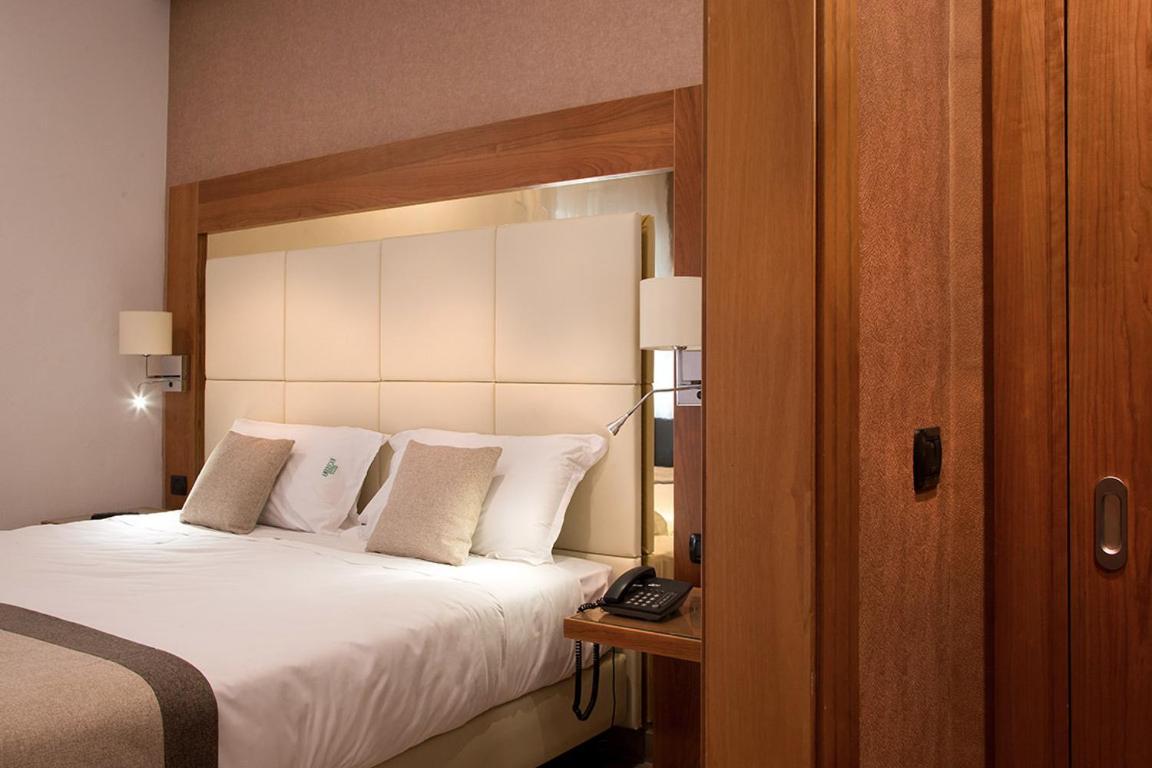 Superior Double Room - Photo 1