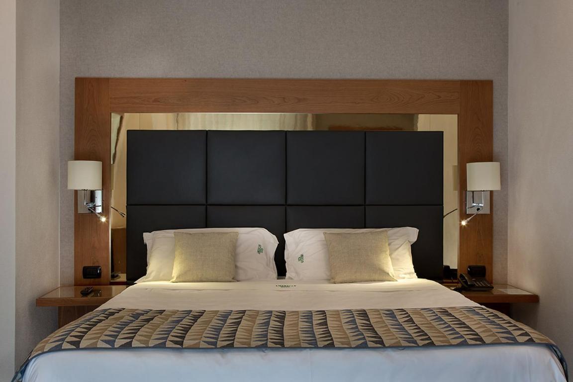 Superior Double Room - Photo 9