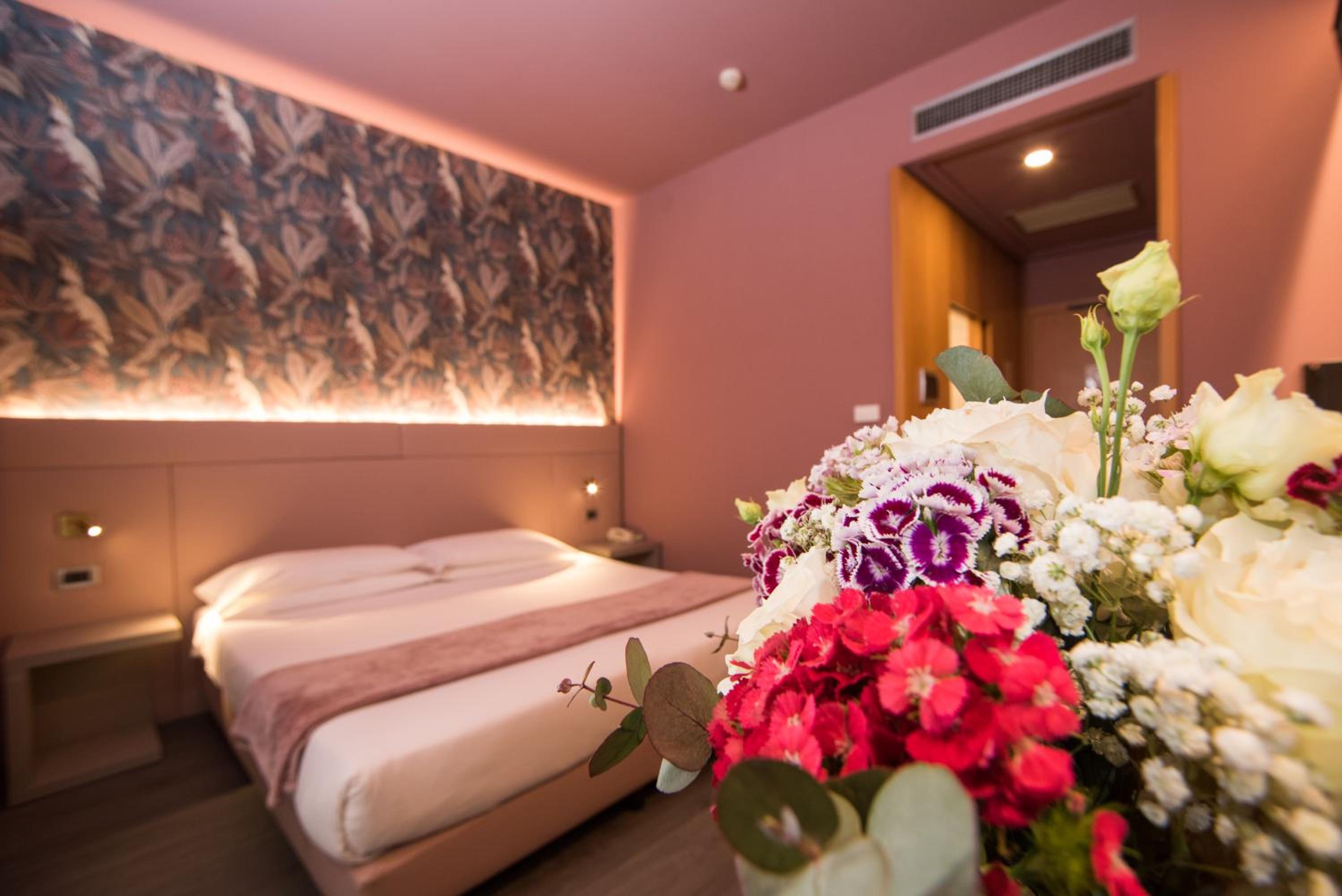 Comfort Double or Twin Room - Photo 16