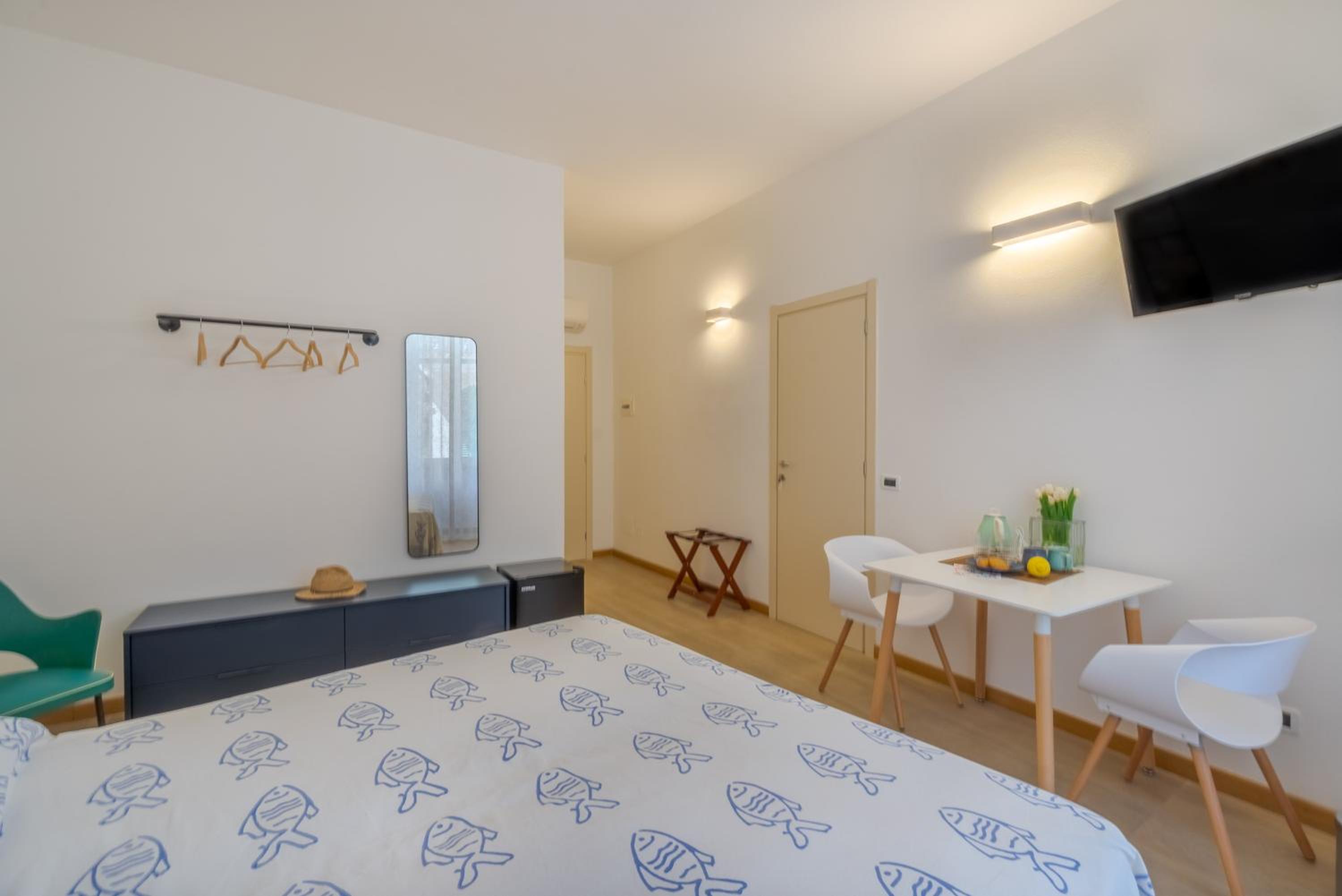 Large Double or Twin Room