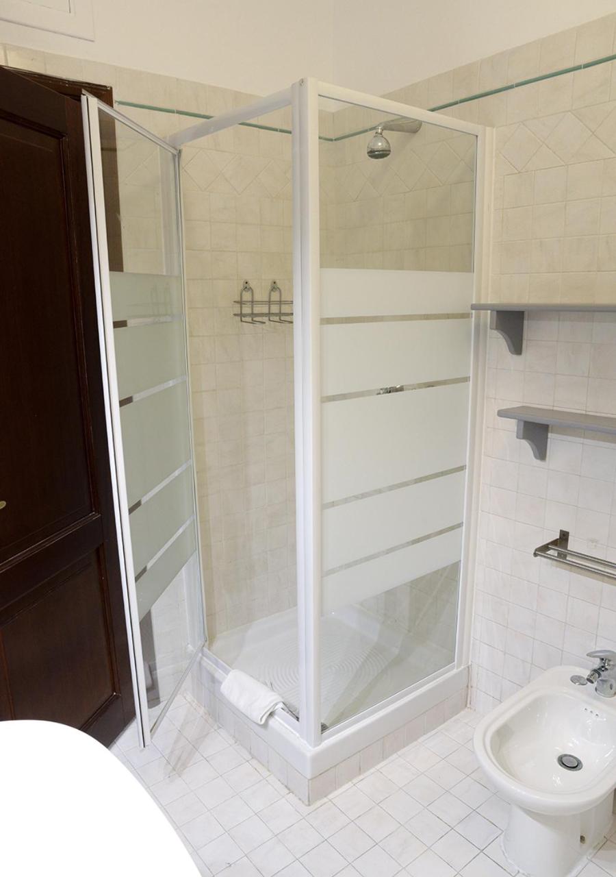 Deluxe Double Room with Extra Bed photo 2