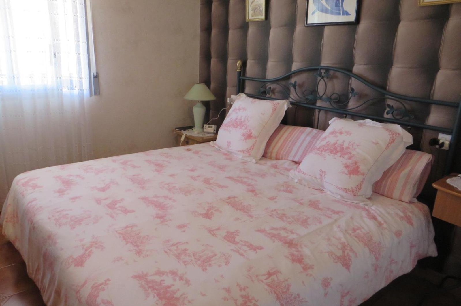 Apartamento con Balcón