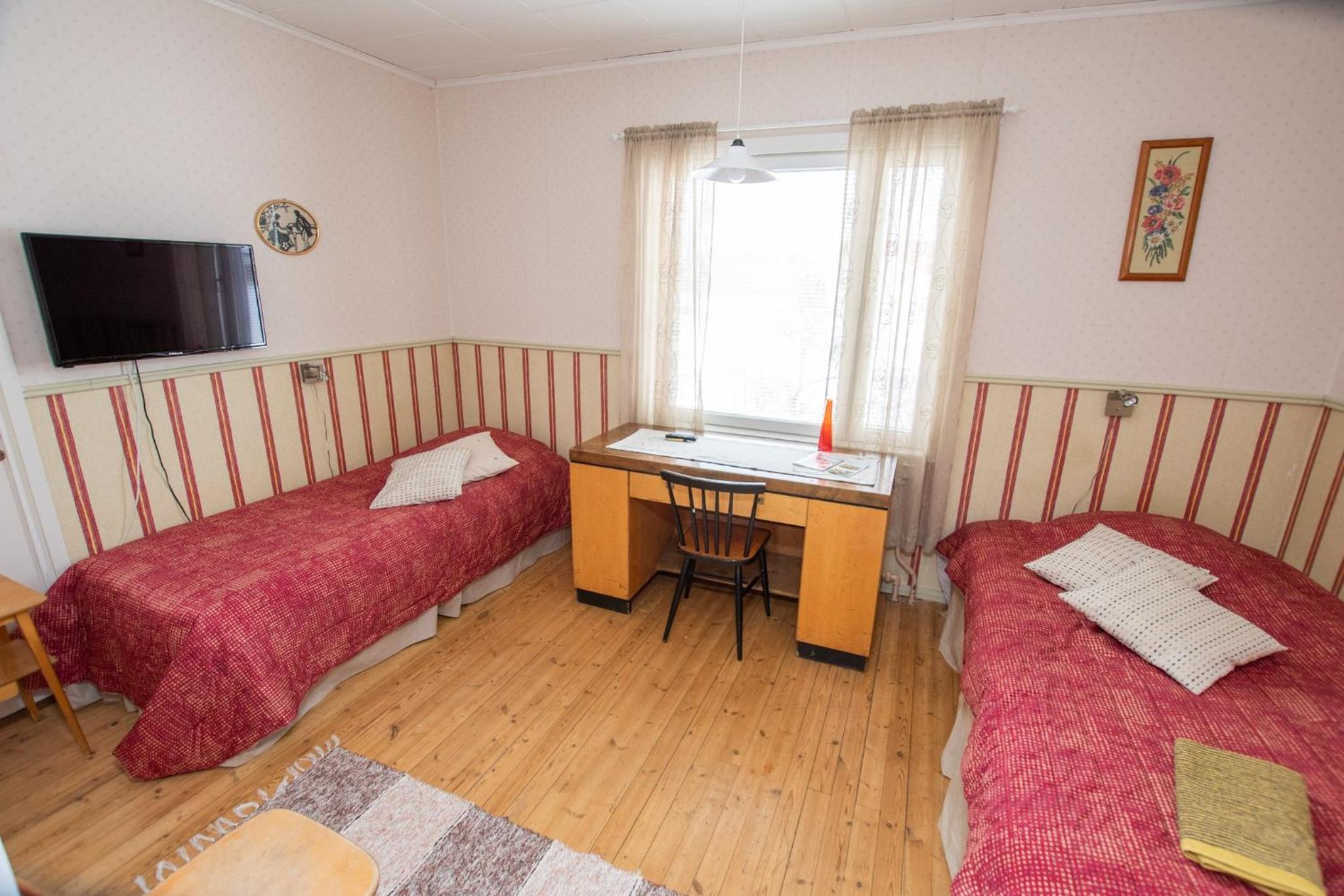 Triple Room with Shared Bathroom photo 3