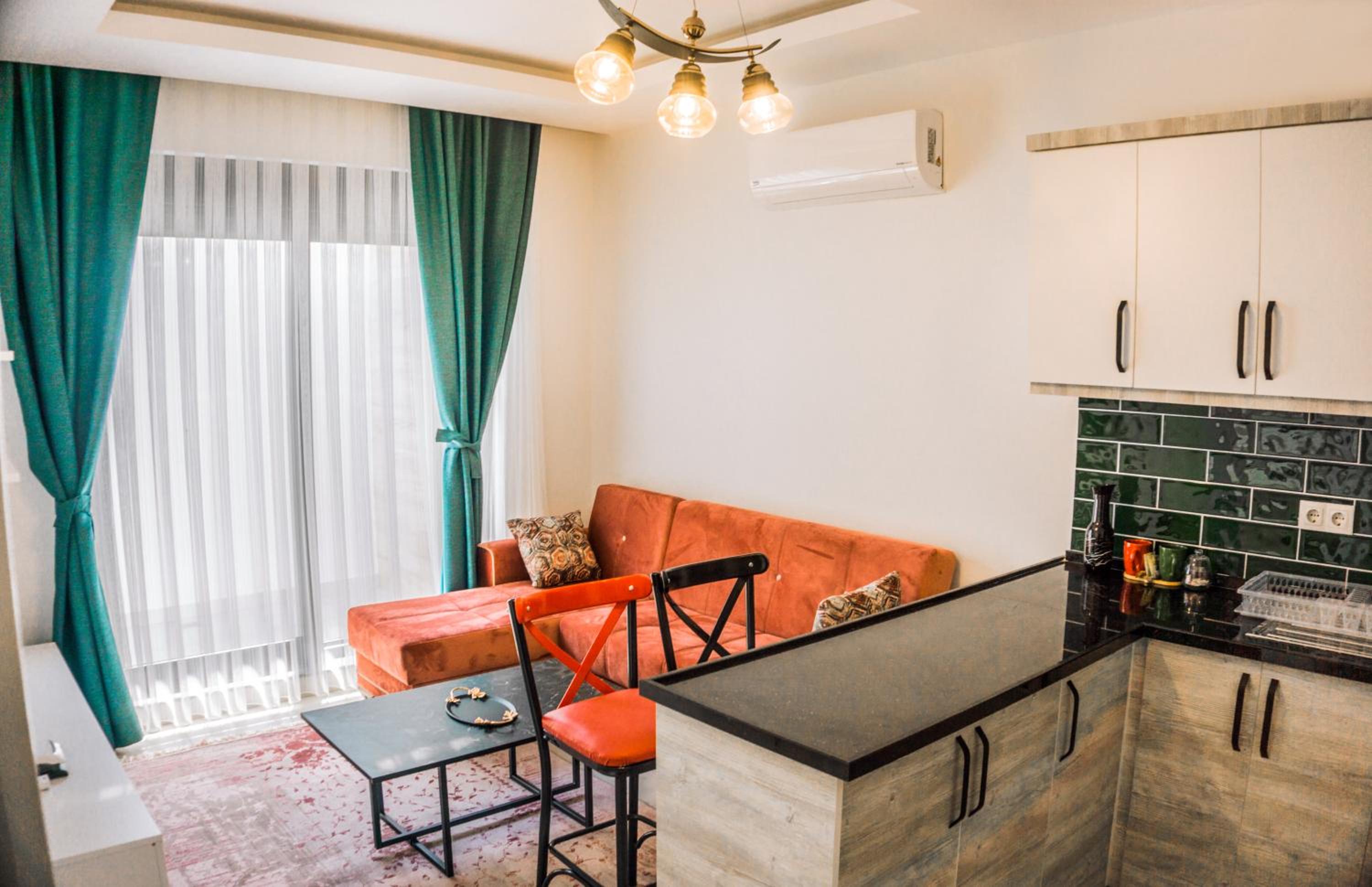 One-Bedroom Apartment