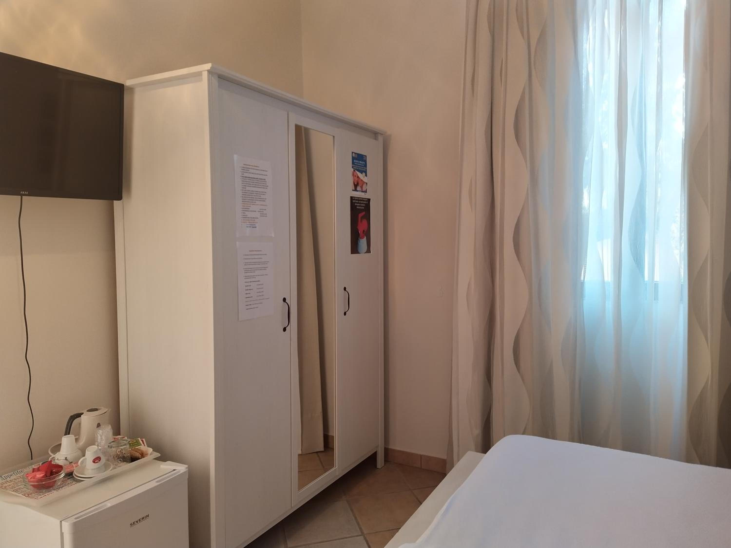 Standard Double Room photo 1