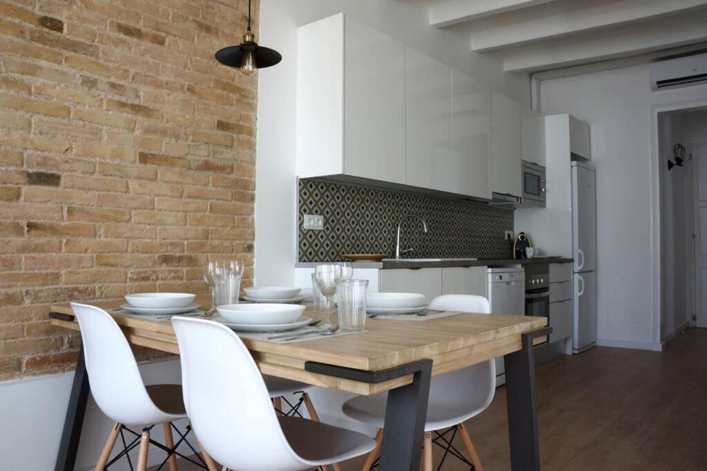 Two-Bedroom Apartment - Photo 12