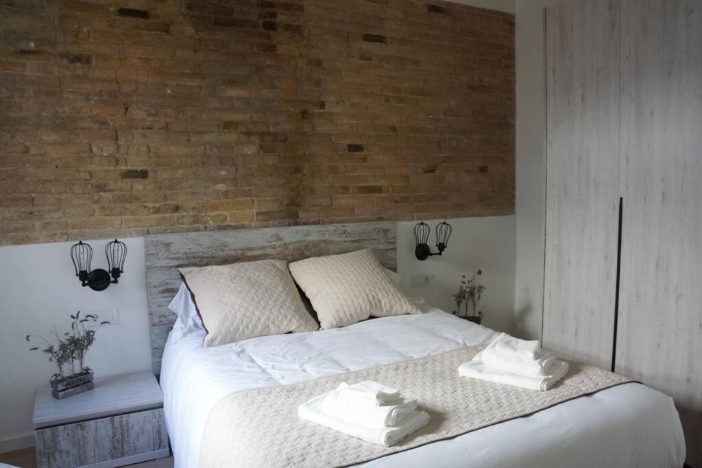Two-Bedroom Apartment - Photo 11