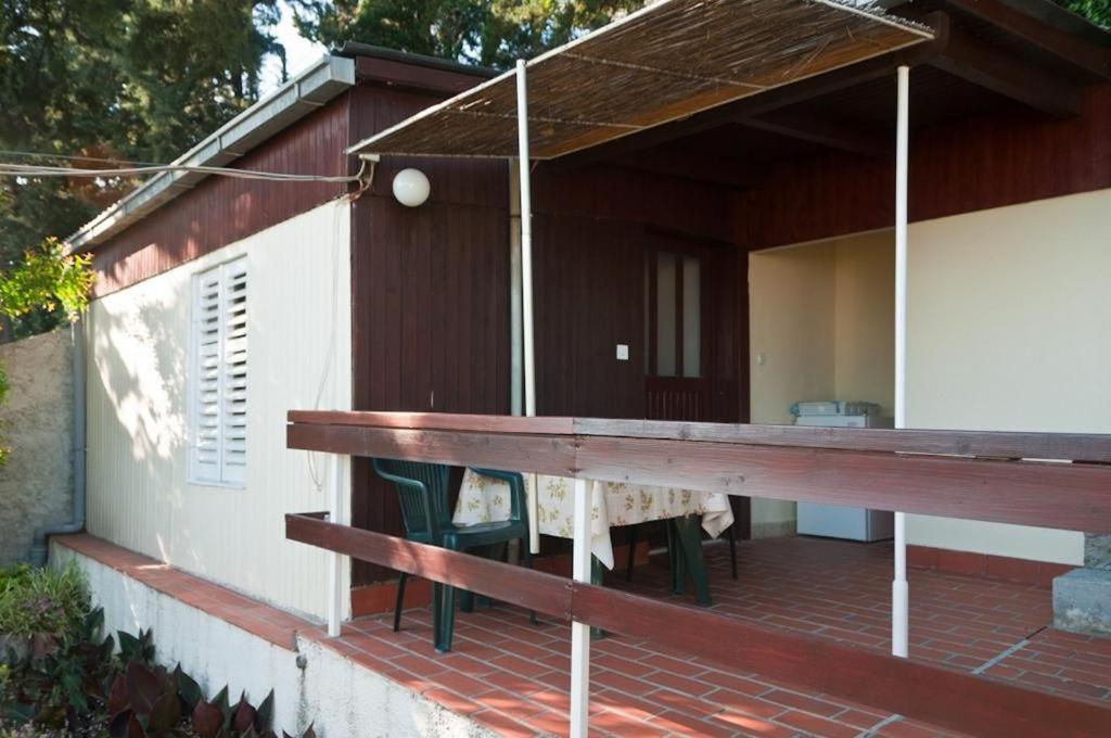 Studio with Terrace and Partial Sea View photo 2