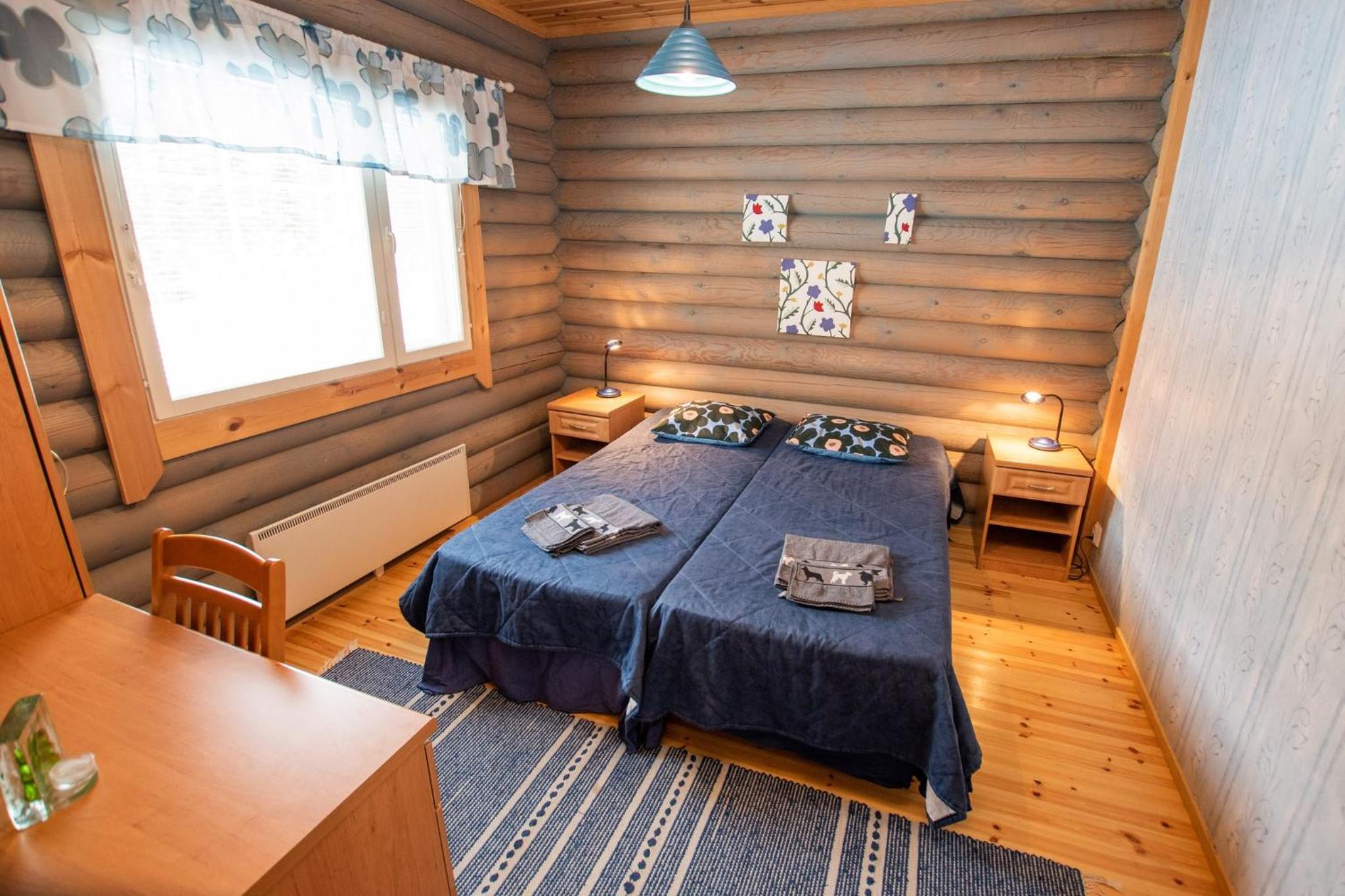 Three-Bedroom Cottage with Sauna - Photo 25