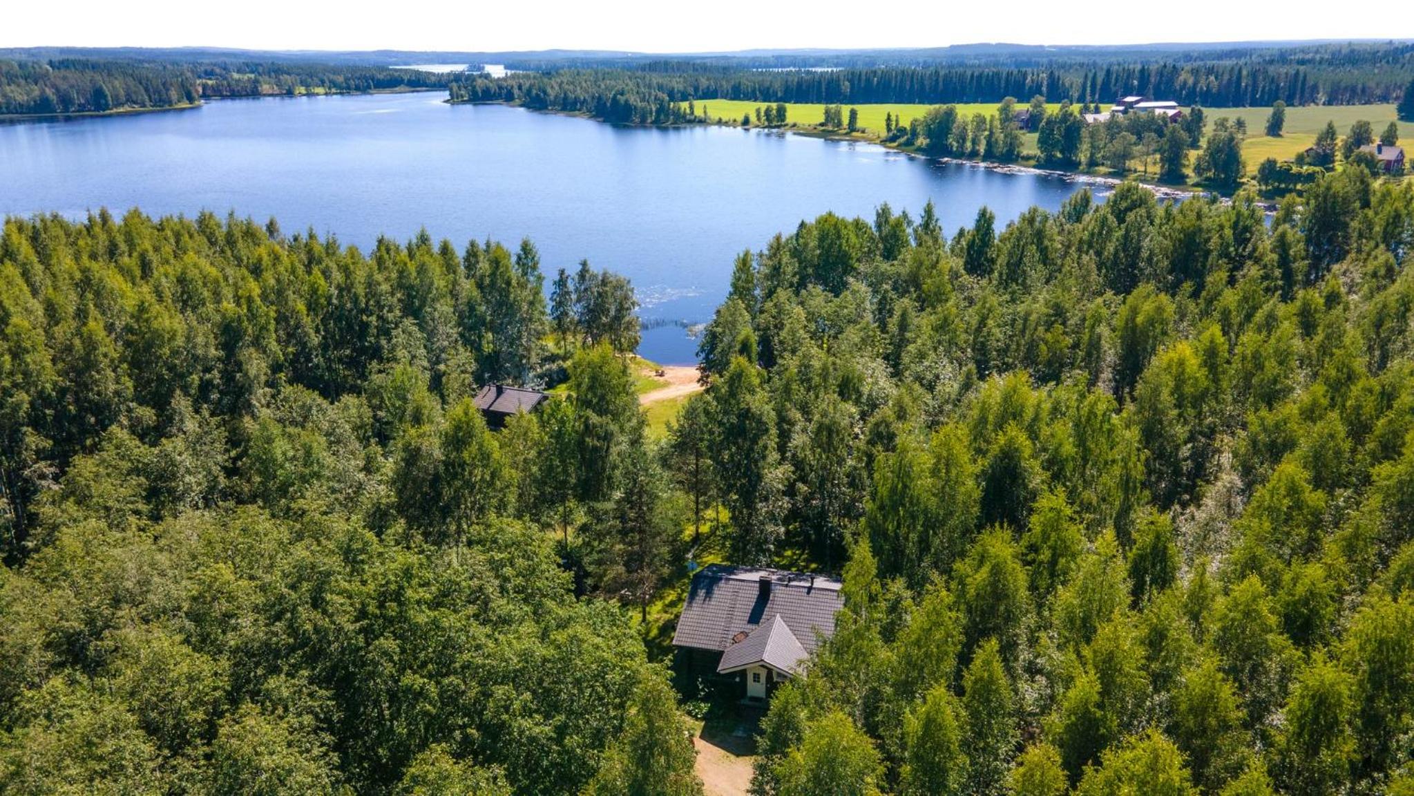 Three-Bedroom Cottage with Sauna - Photo 15