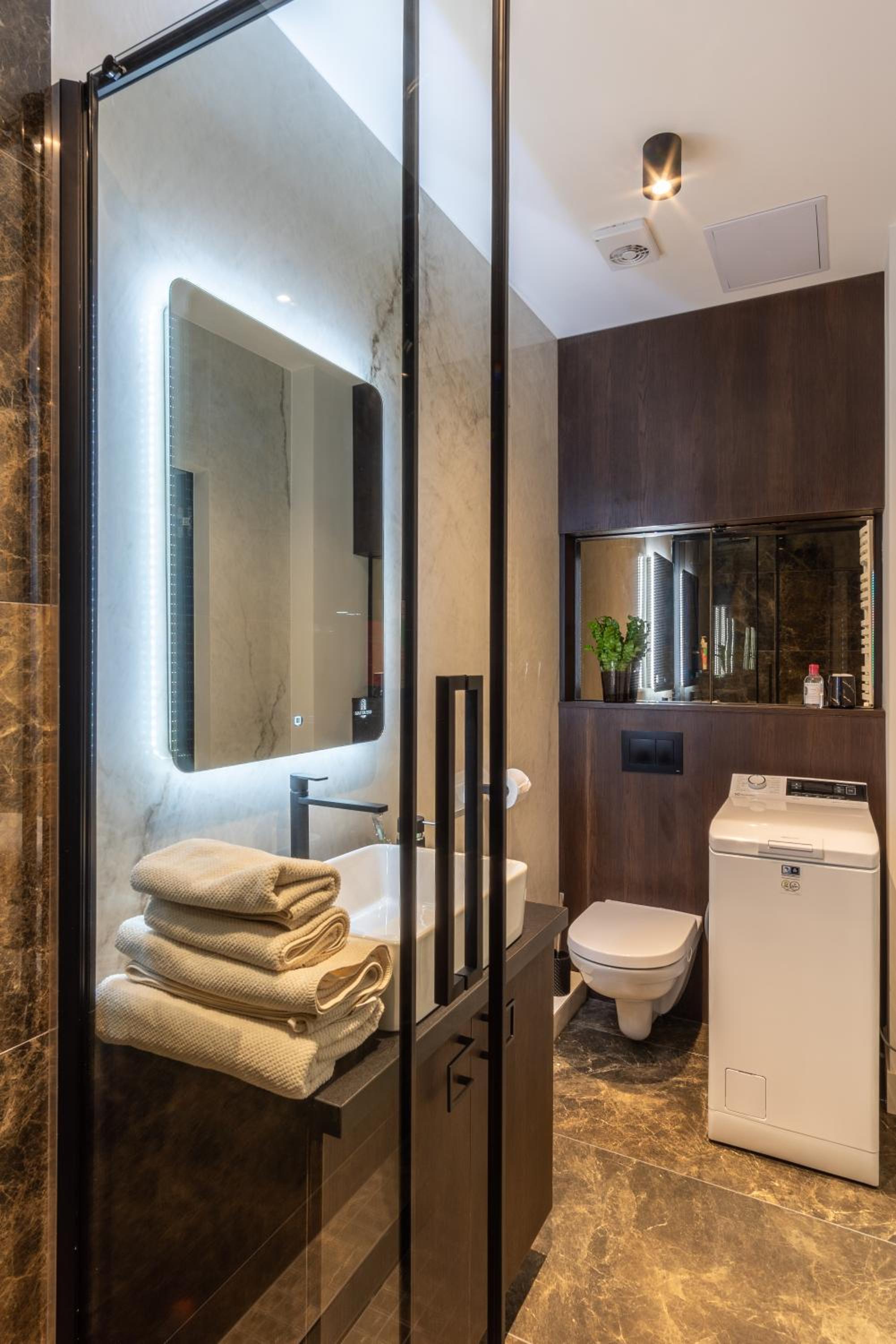 One-Bedroom Apartment - Photo 15
