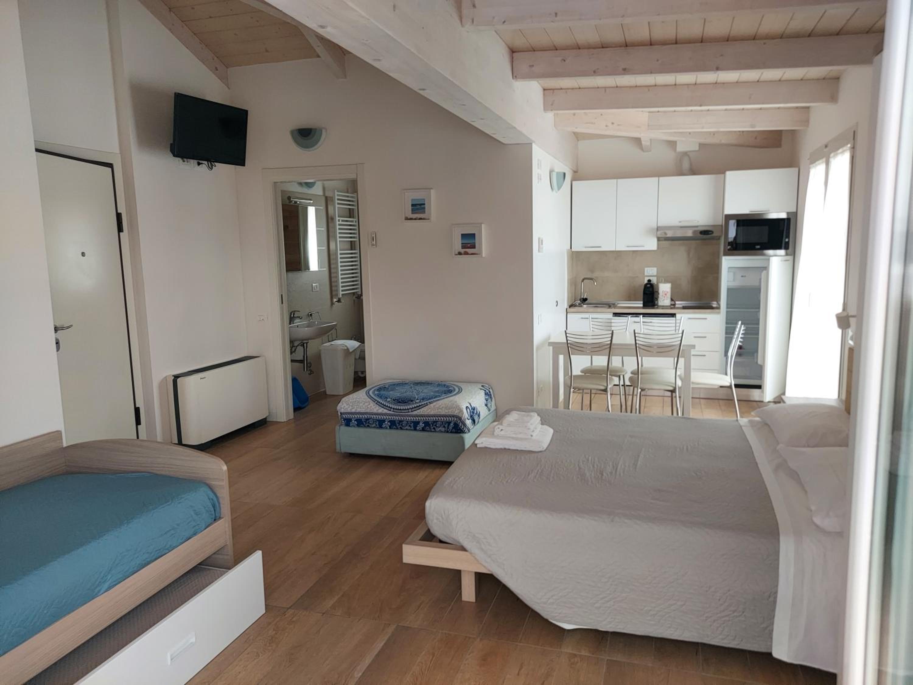 Studio Apartment with Balcony