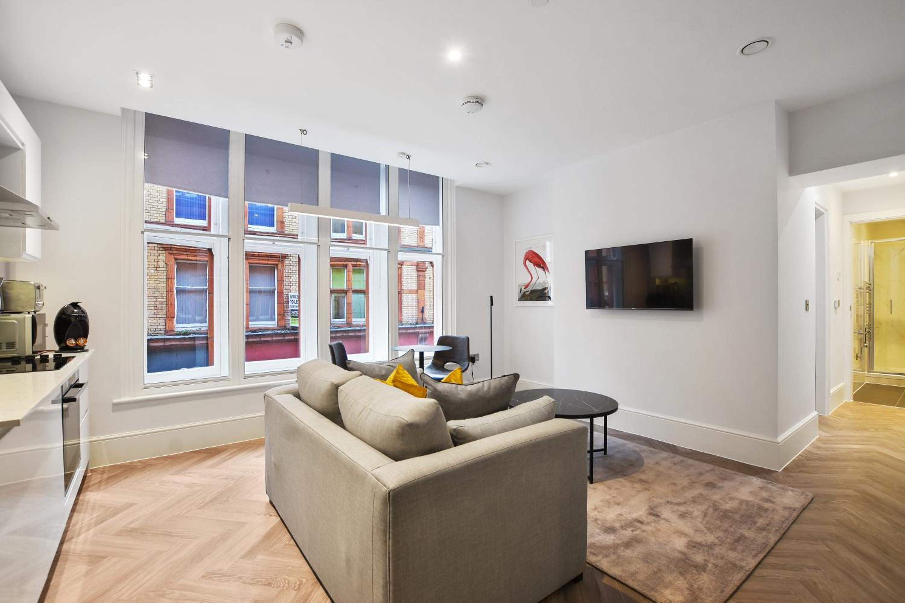 One-Bedroom Apartment - Photo 11