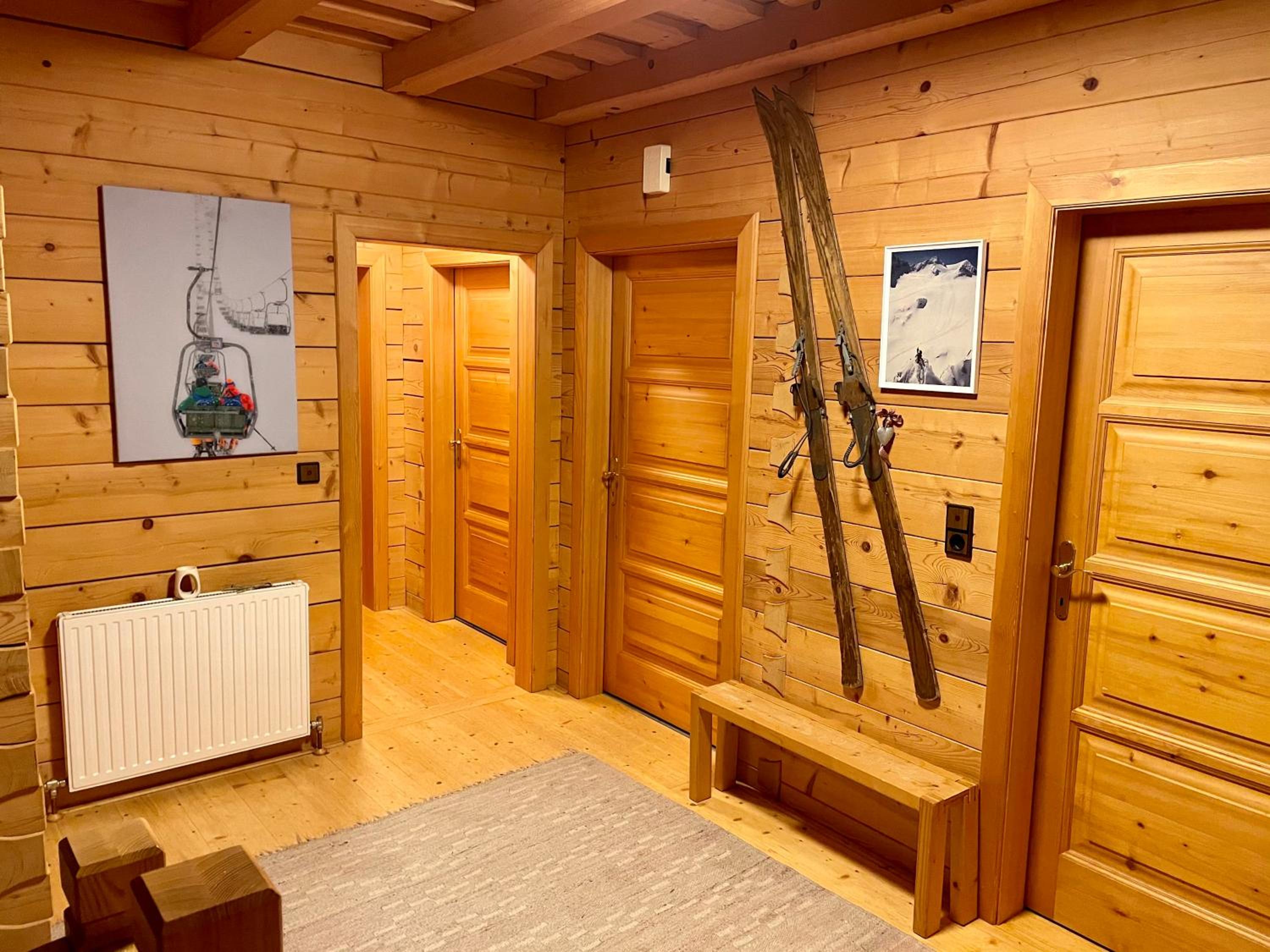 Three-Bedroom House photo 1