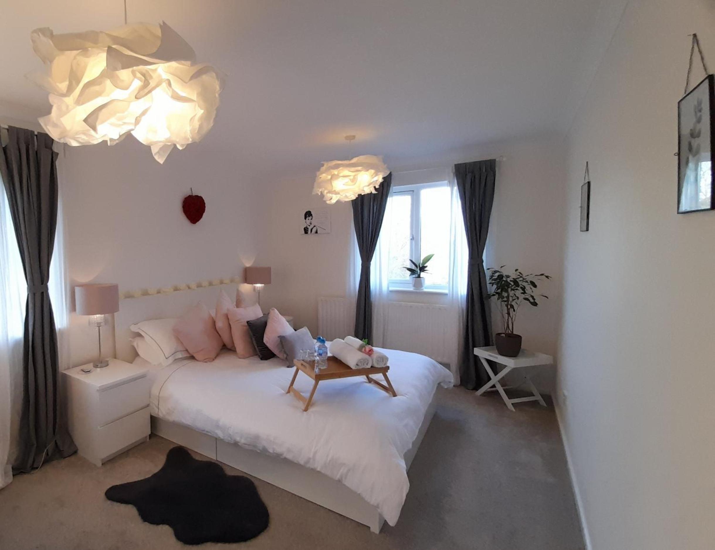 Three-Bedroom Villa - Photo 33