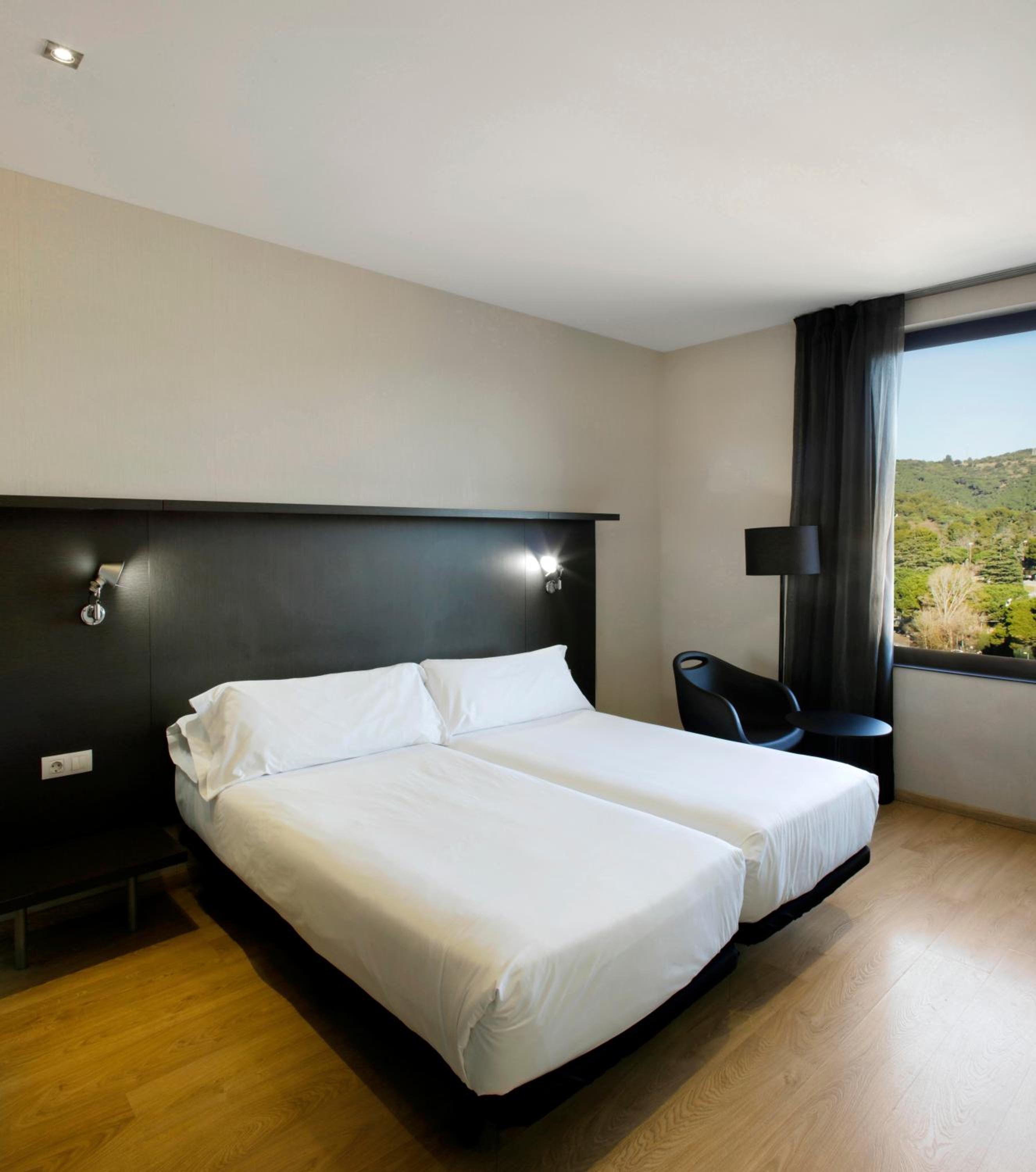 Double or Twin Room photo 3