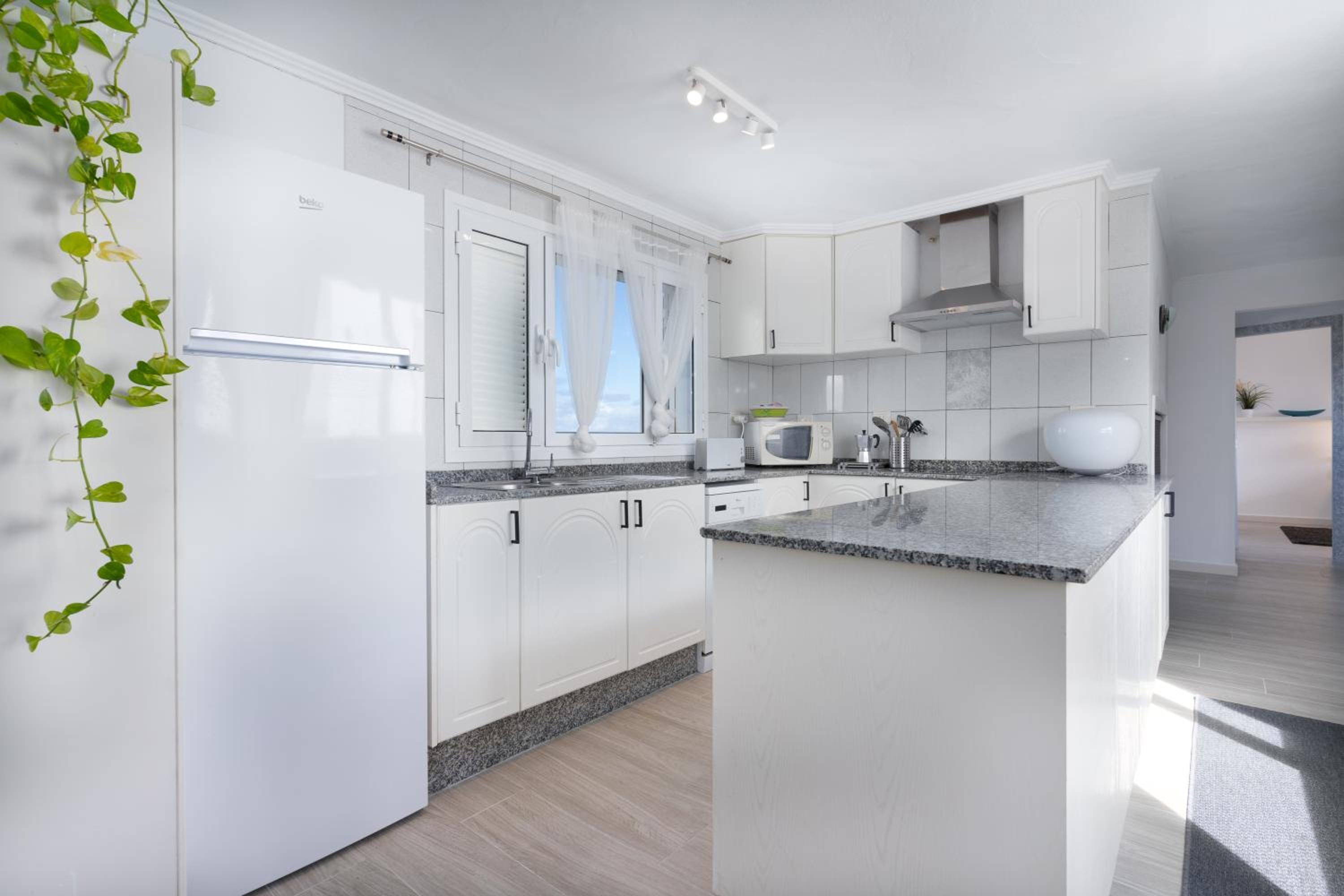 Superior Apartment - Photo 5
