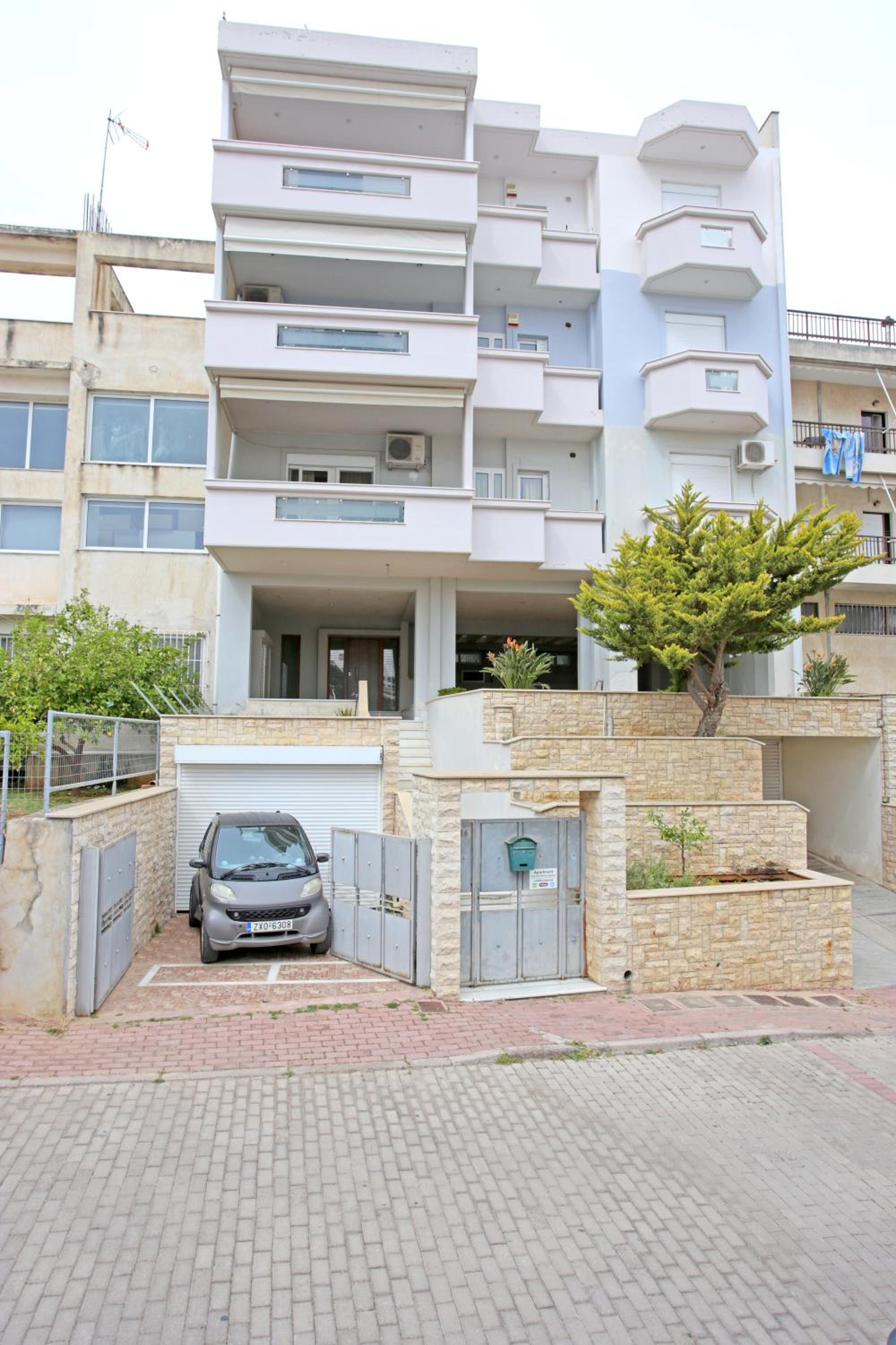 One-Bedroom Apartment - Photo 17