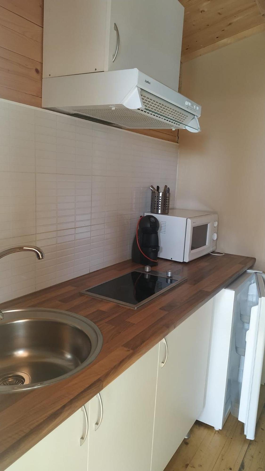 Bungalow (2 Adults) photo 3