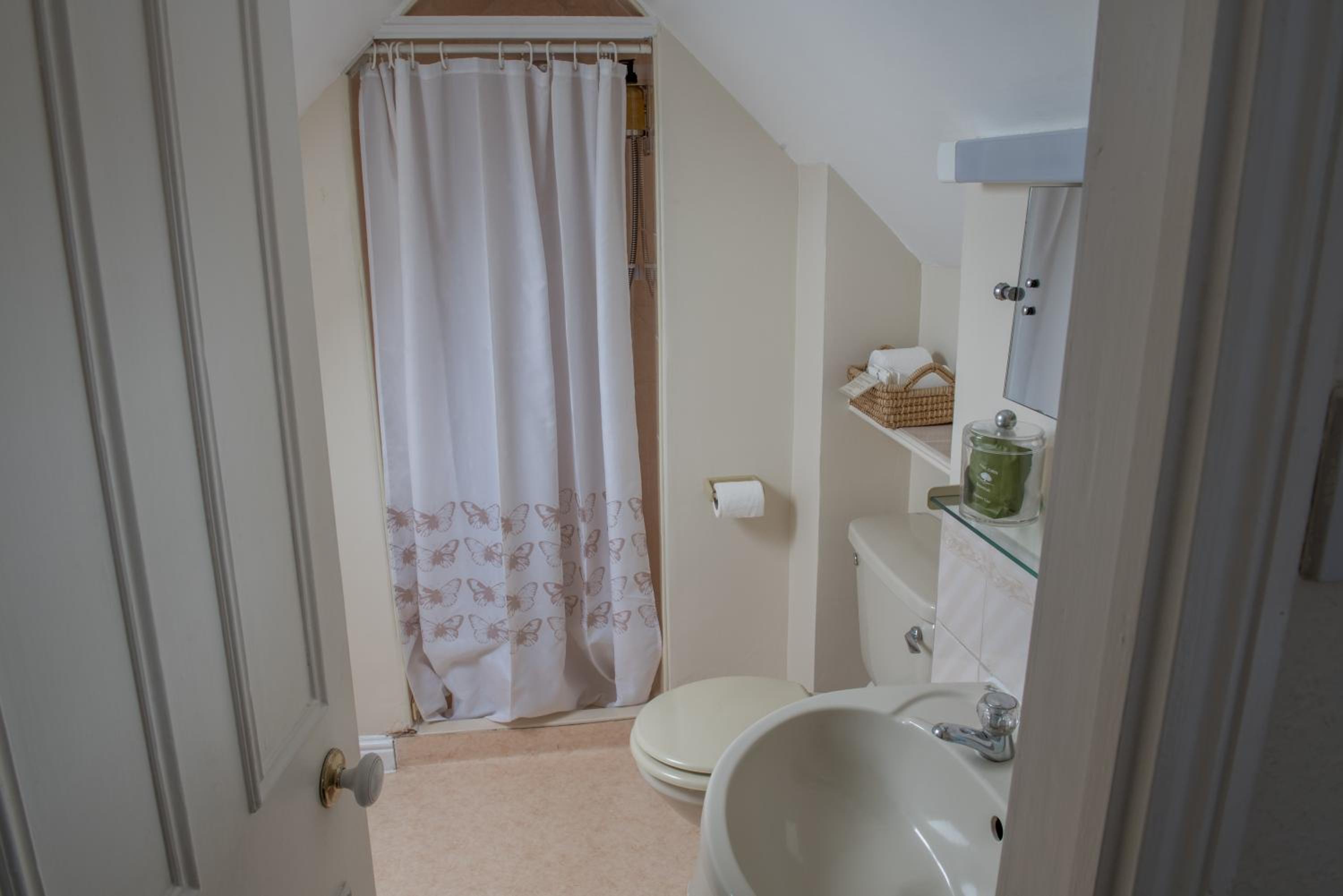 Small Double Room photo 3