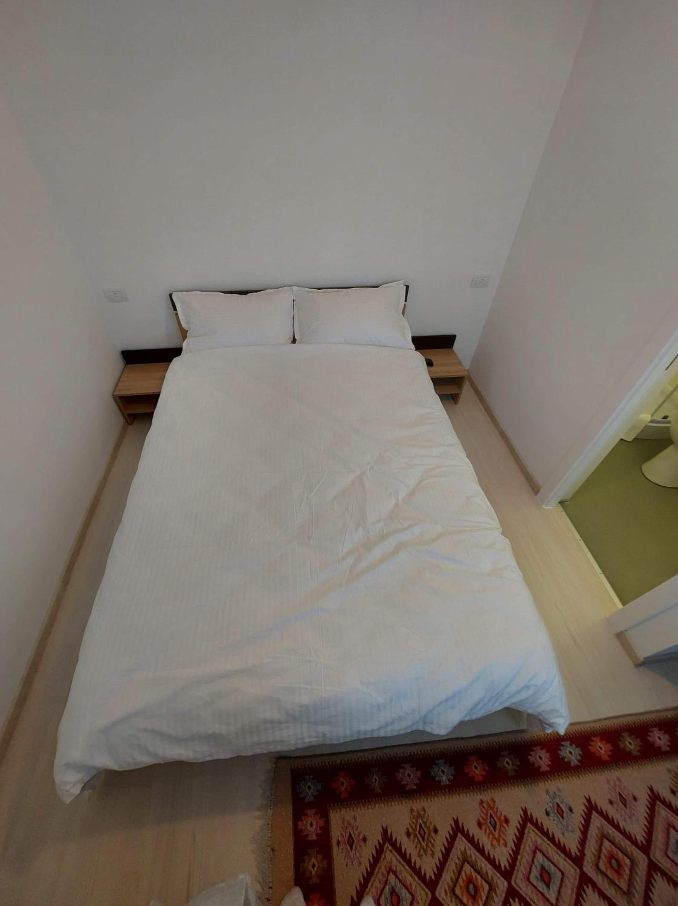 One-Bedroom House - Photo 7