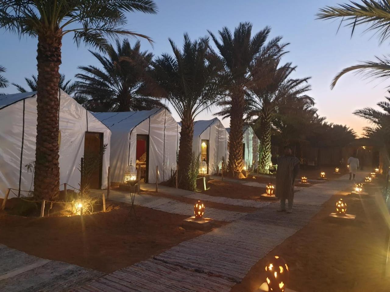 Deluxe Double Tent - Photo 8