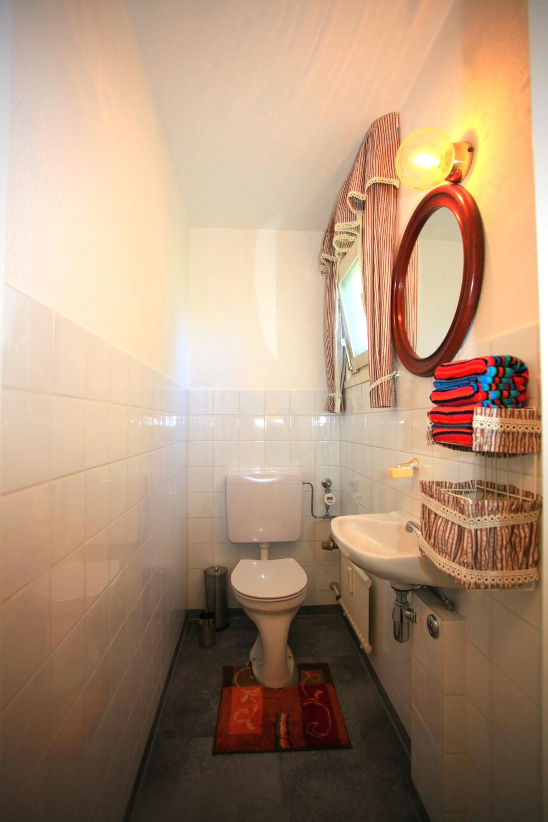 Apartment with Balcony photo 2