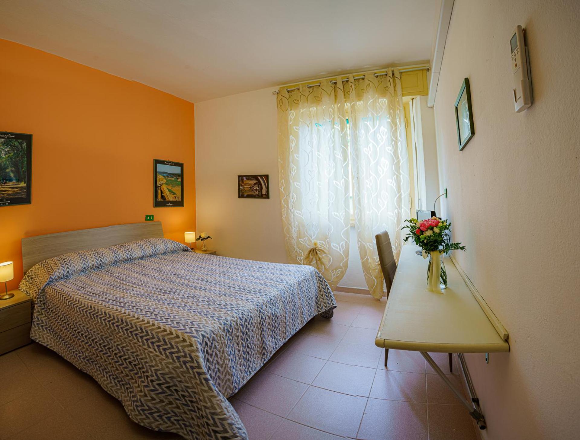 Double Room with Private Bathroom photo 3