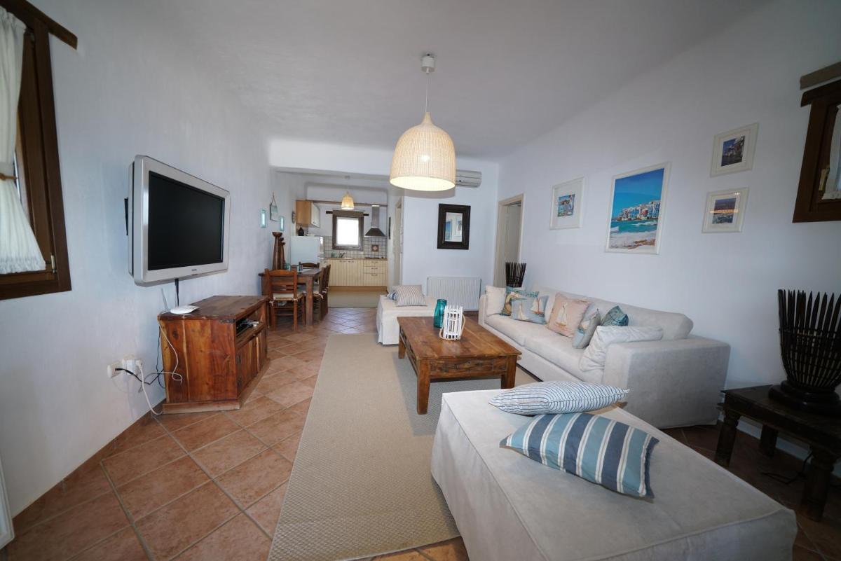 Apartment with Garden View