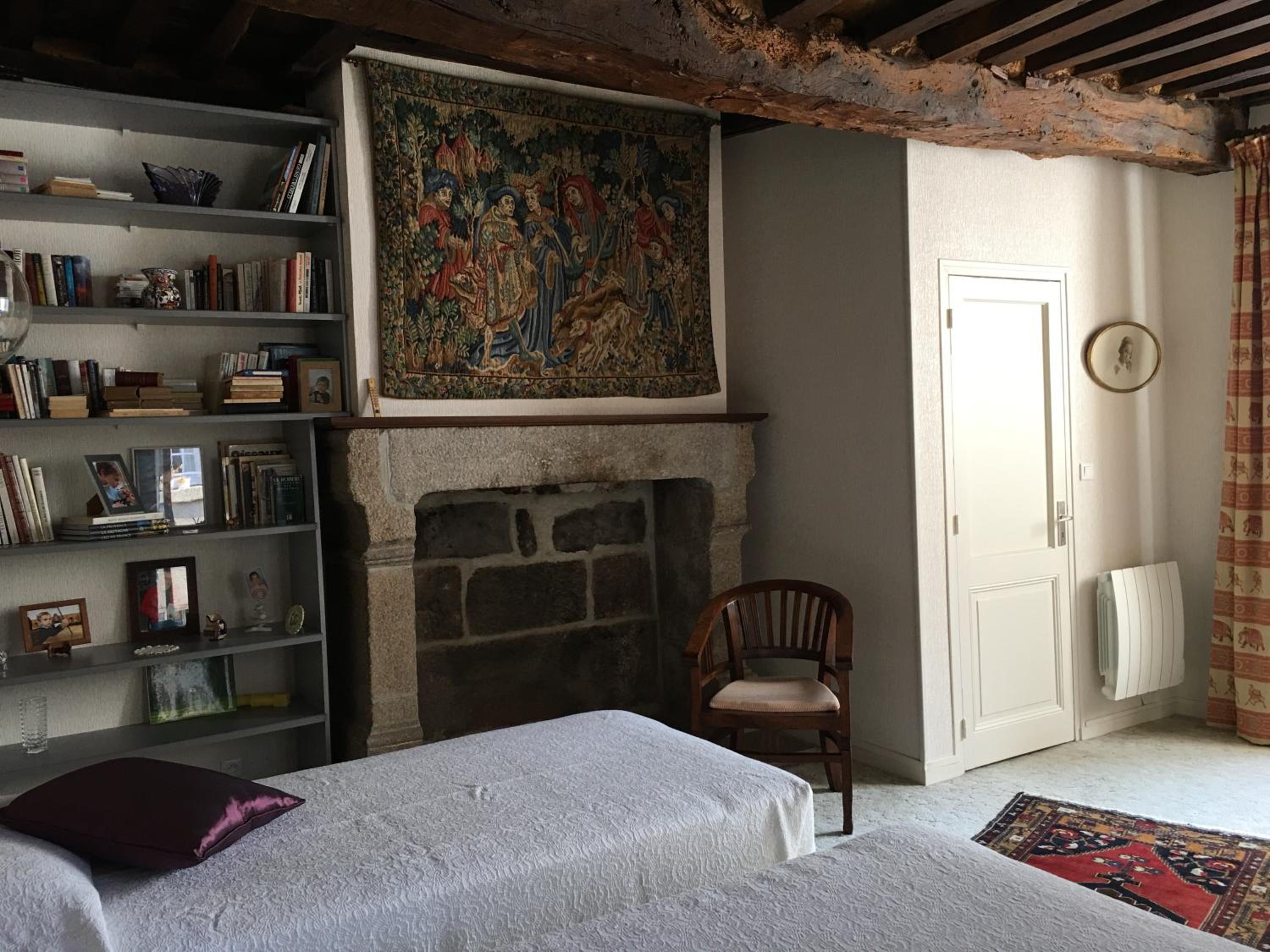 Large Double Room photo 2