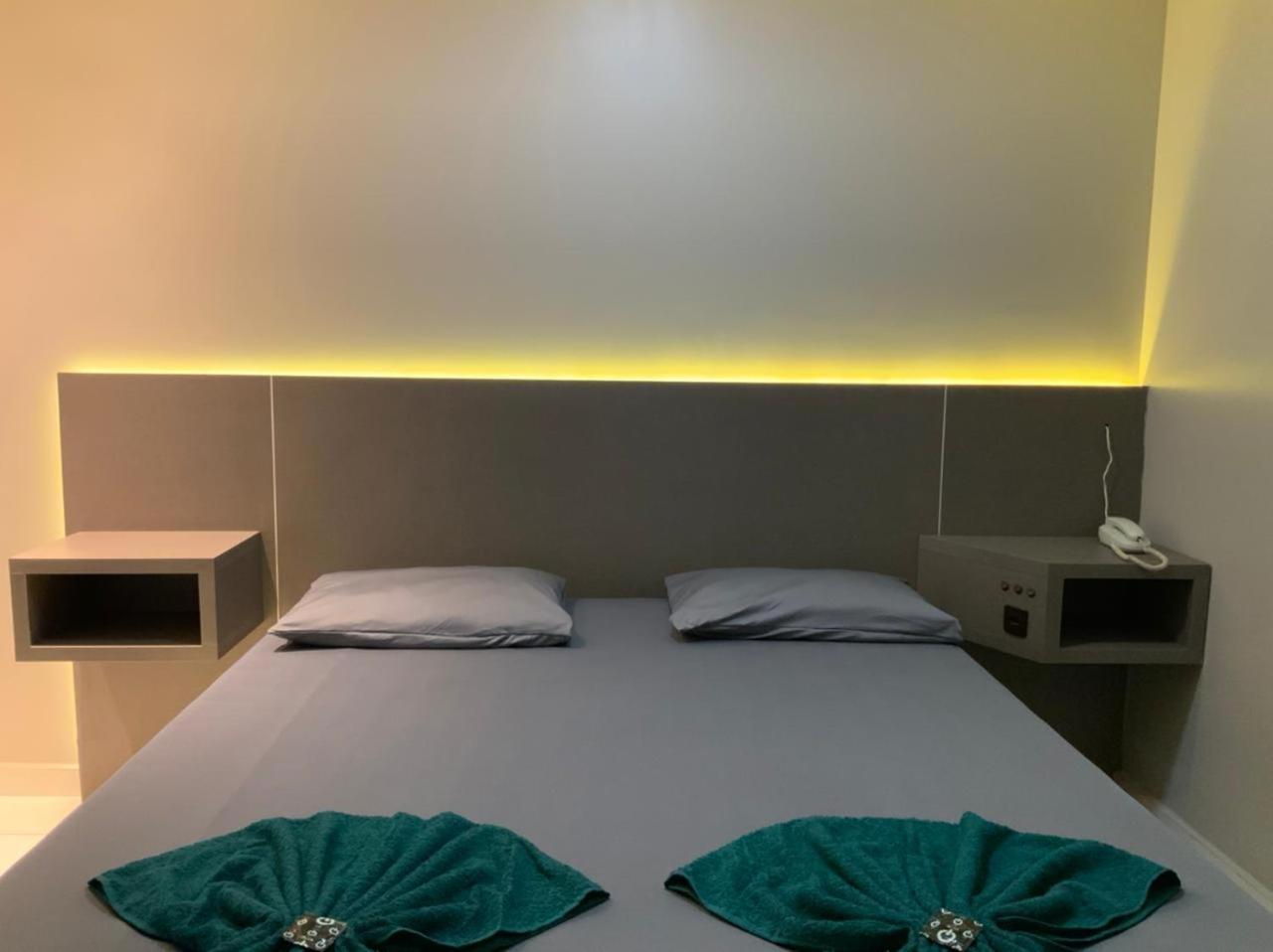 Deluxe Suite with Spa Bath photo 1