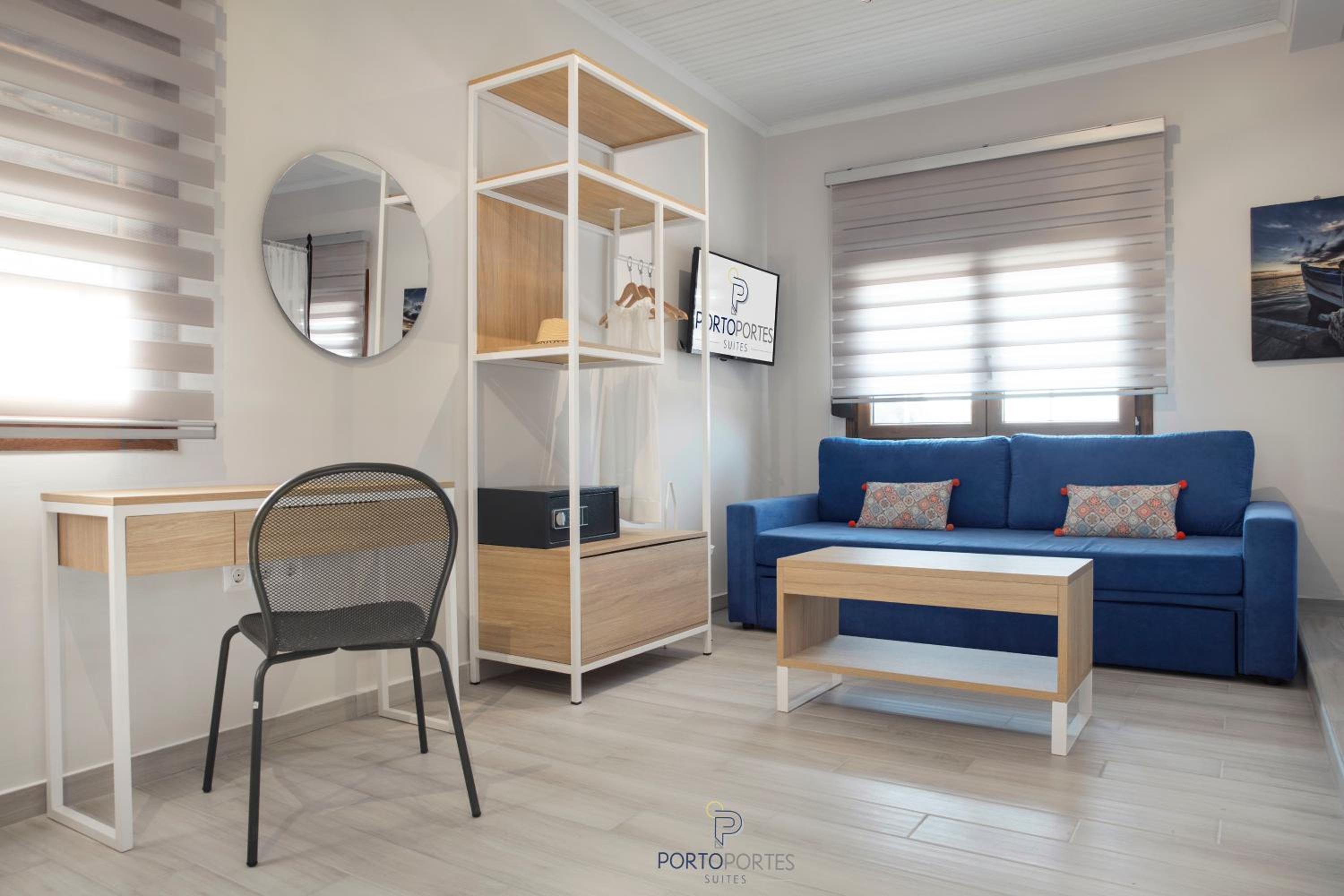 Deluxe Suite with Sea View