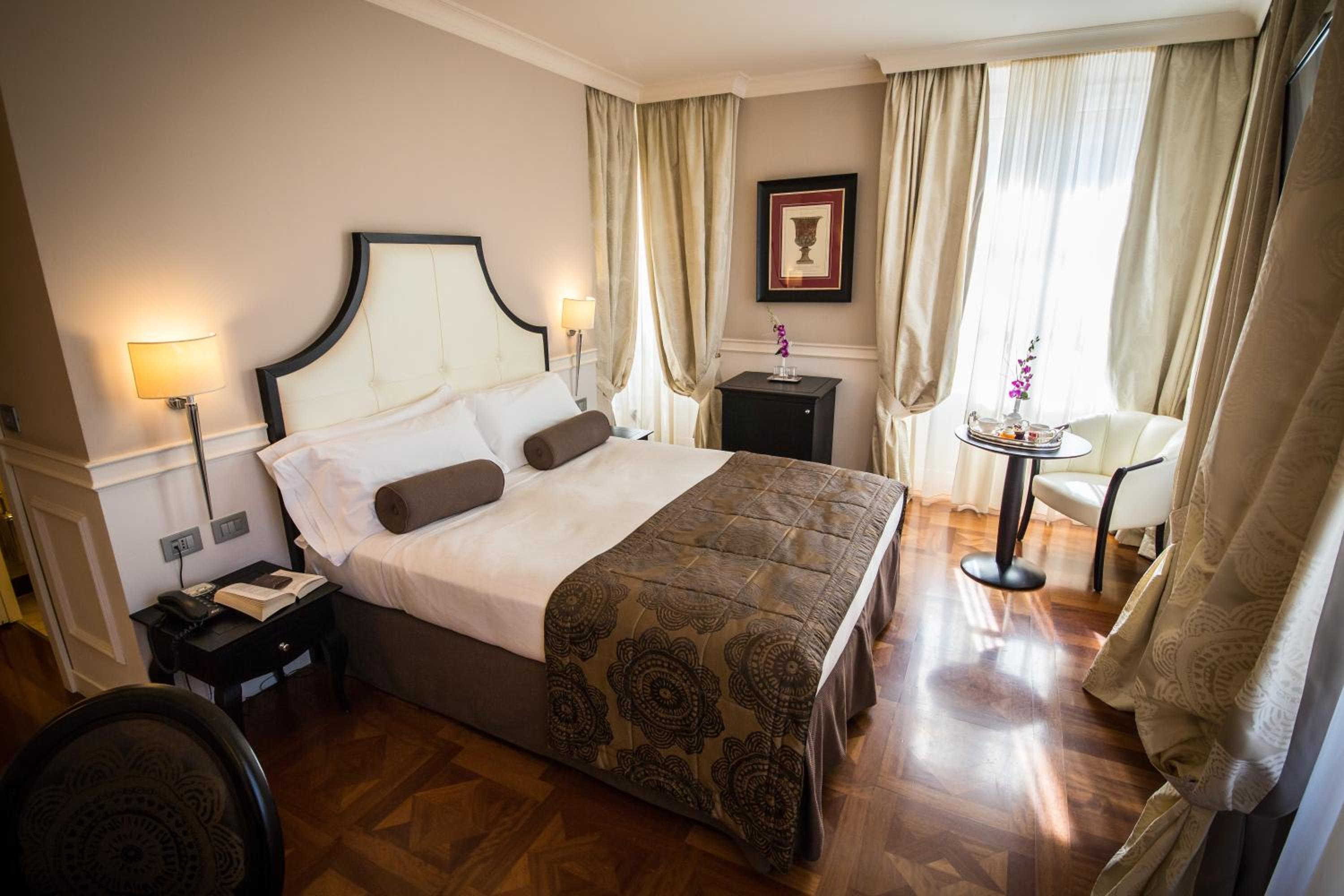 Superior Double Room - Photo 2