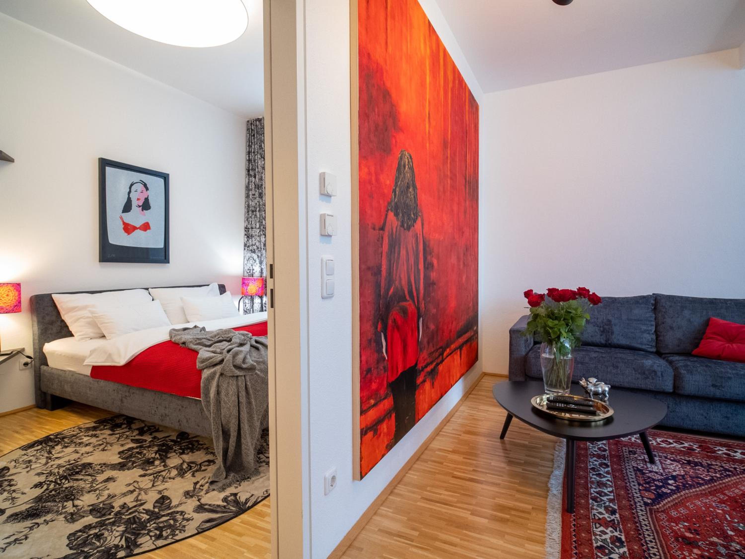 One-Bedroom Apartment with Terrace photo 1