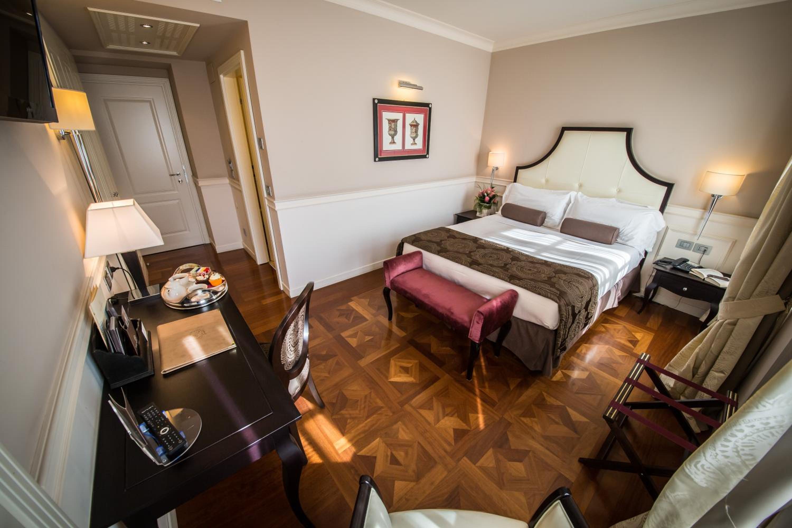 Superior Double Room - Photo 4
