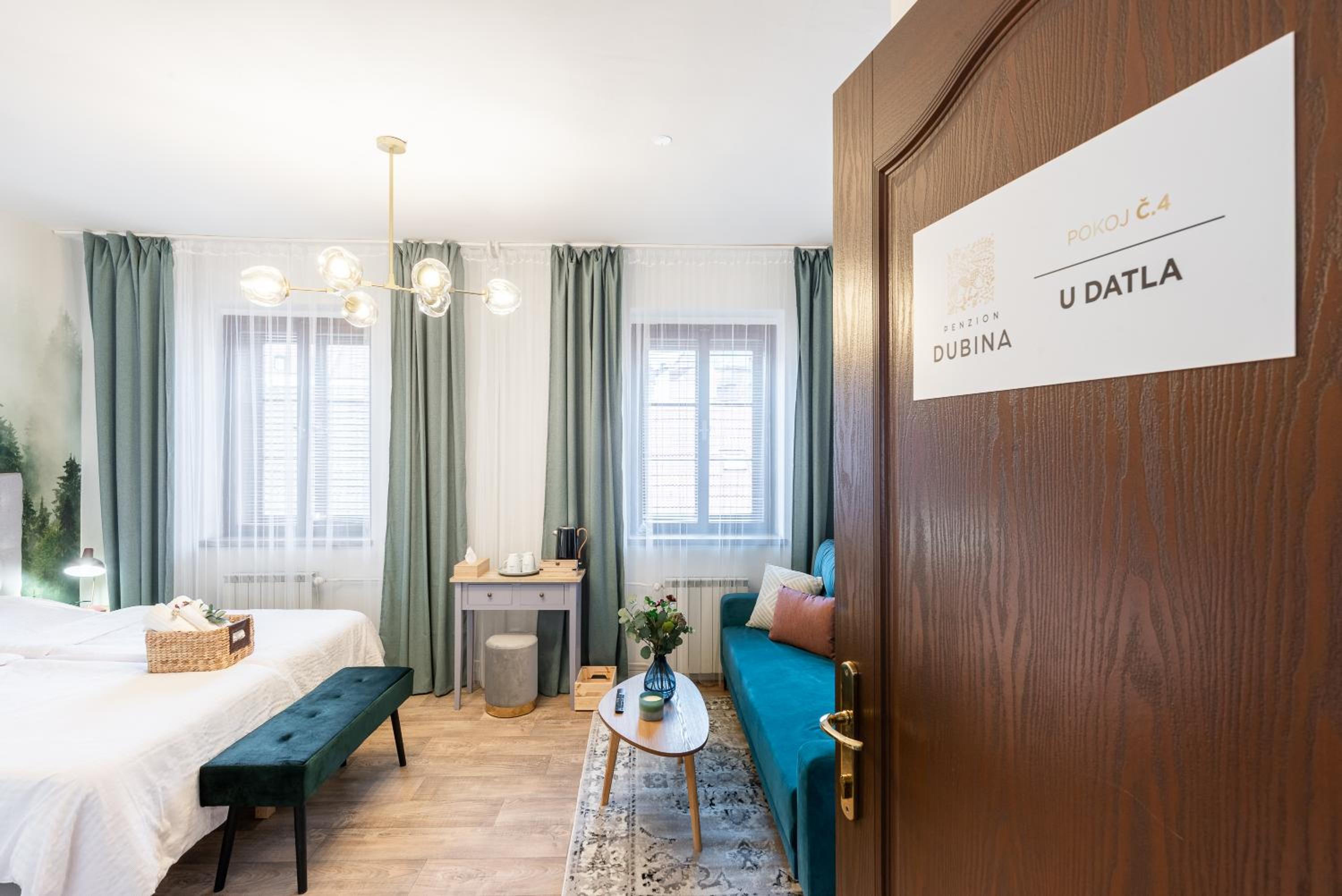 Double or Twin Room with Private Bathroom photo 3