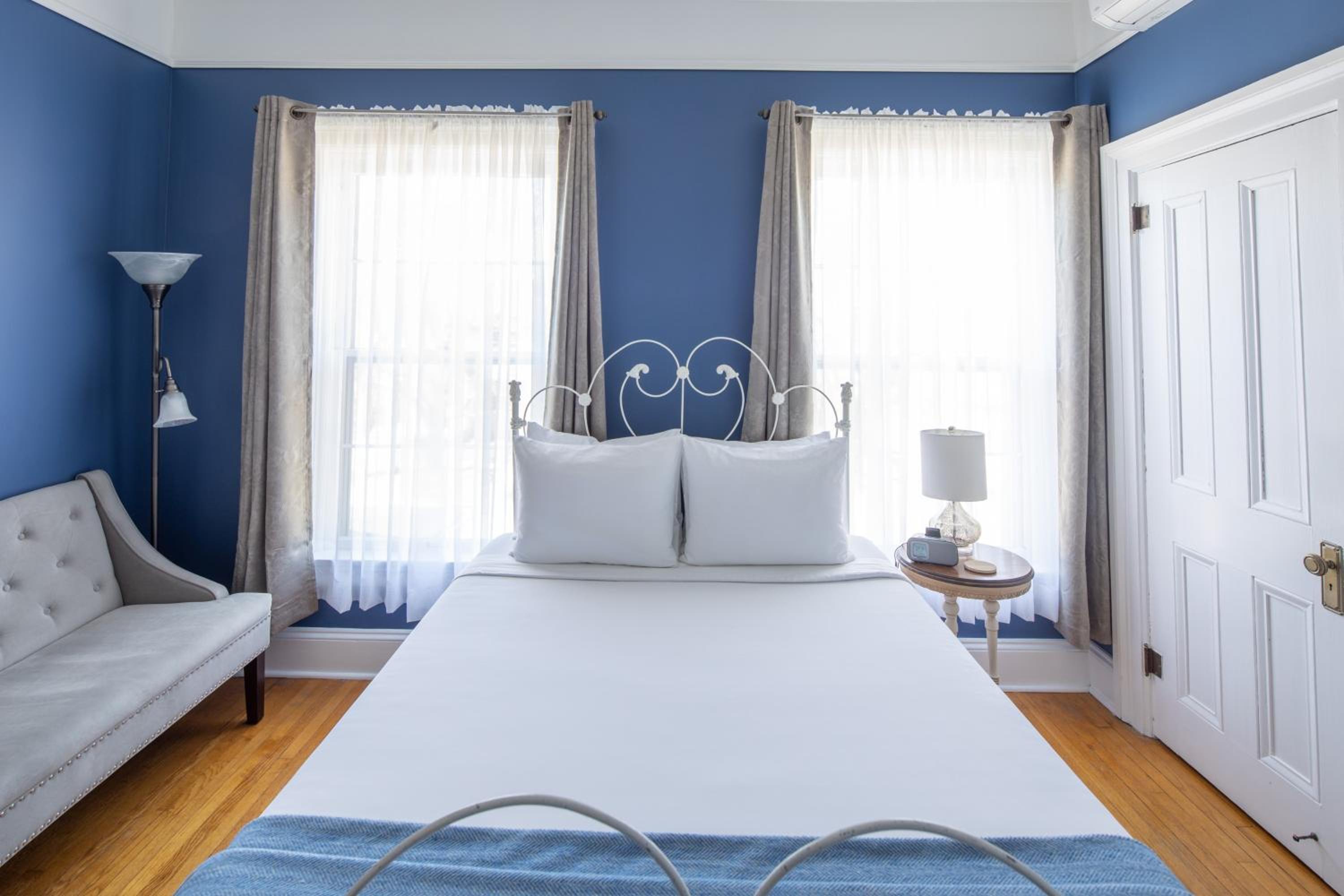 Room 1 photo 1