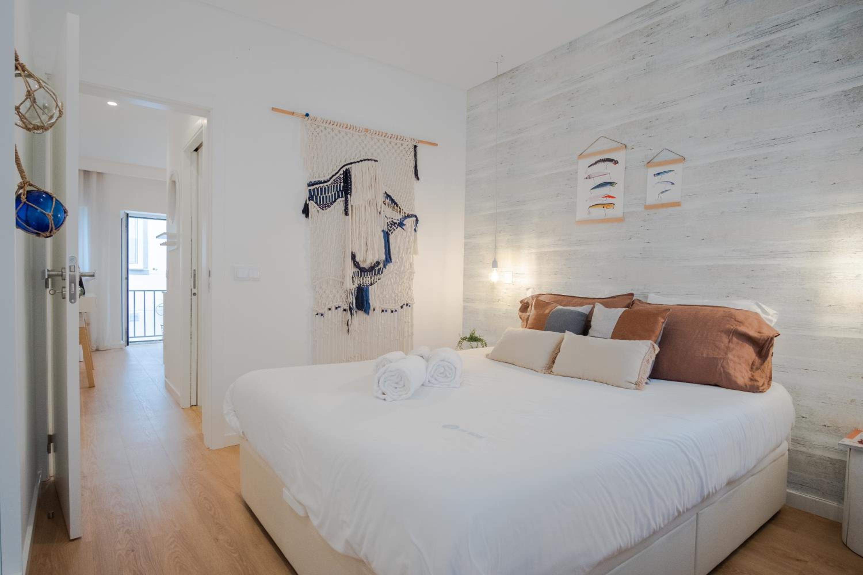 Apartment - Photo 1