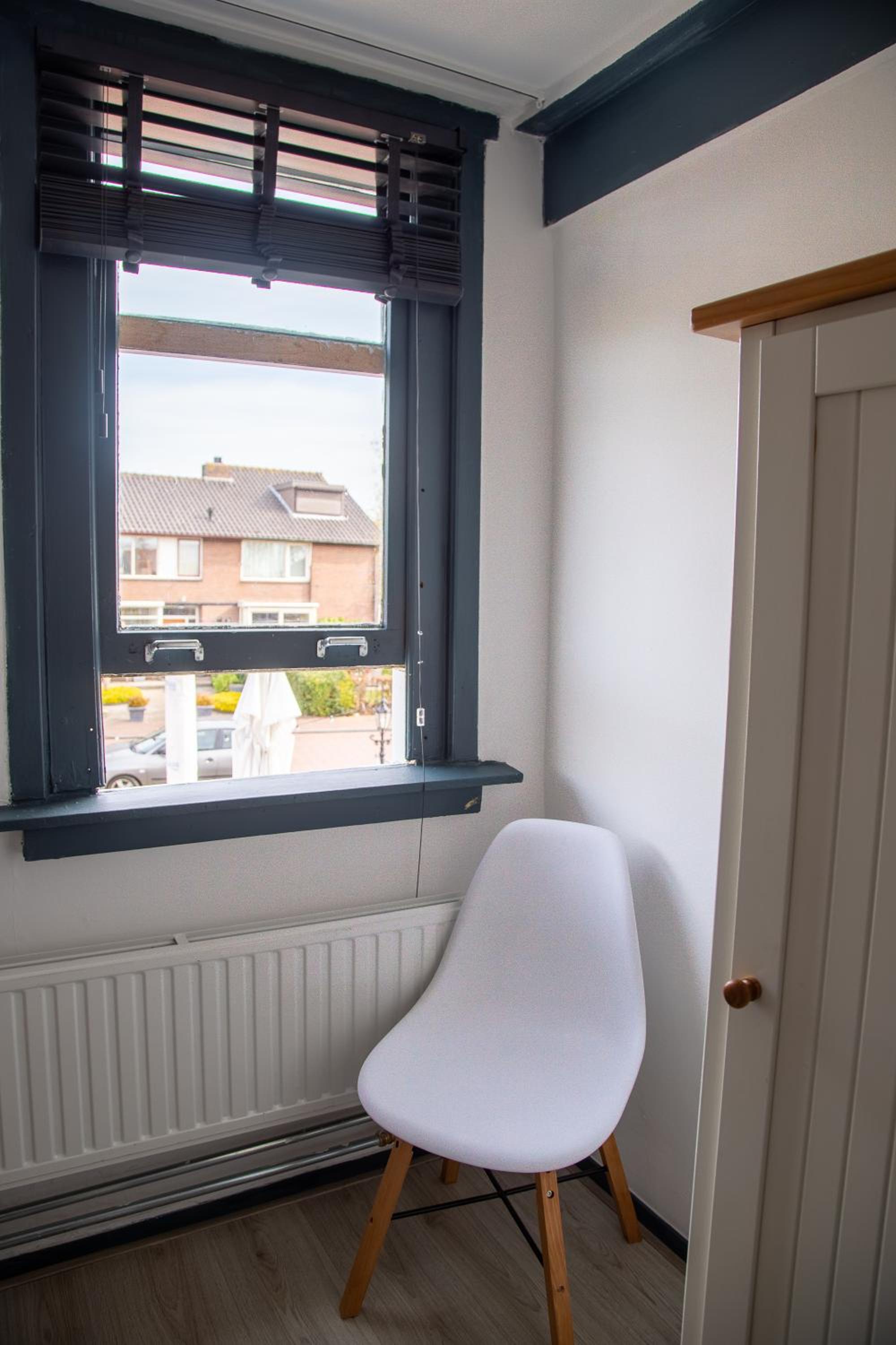 Double Room with Shared Bathroom photo 1