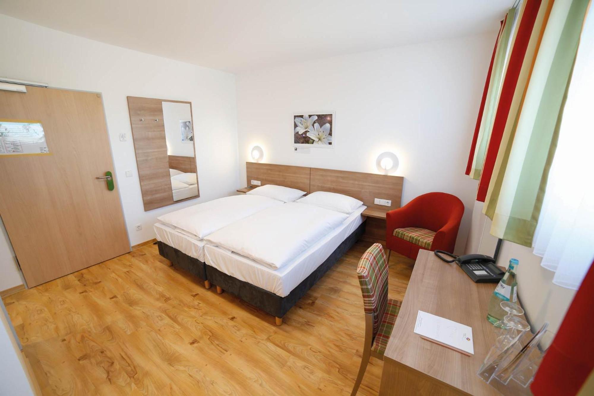 Double Room photo 2