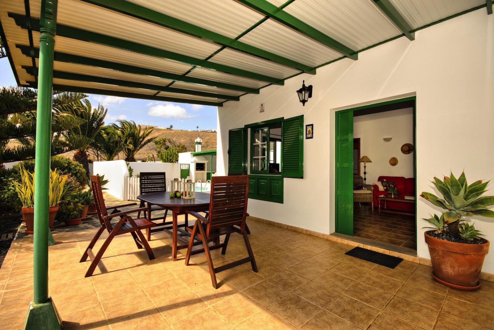 Two-Bedroom House photo 2