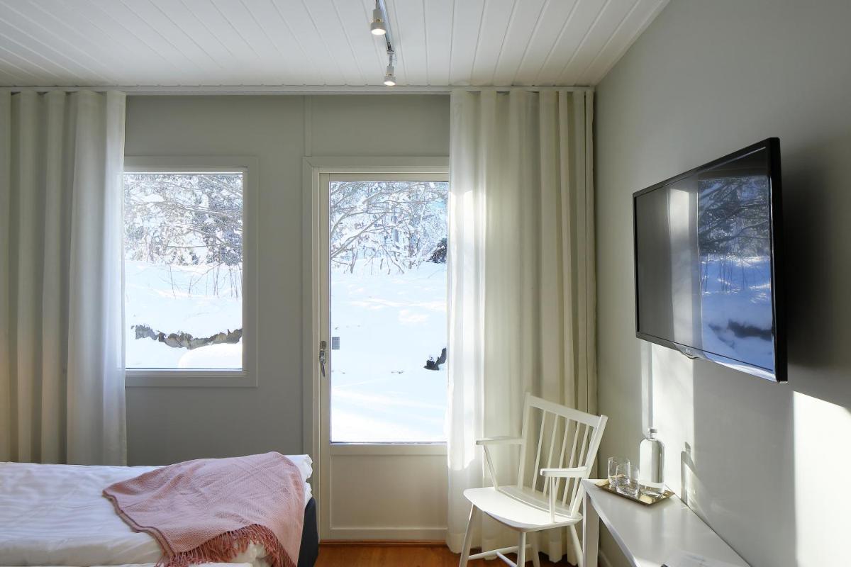 Double Room - Photo 5