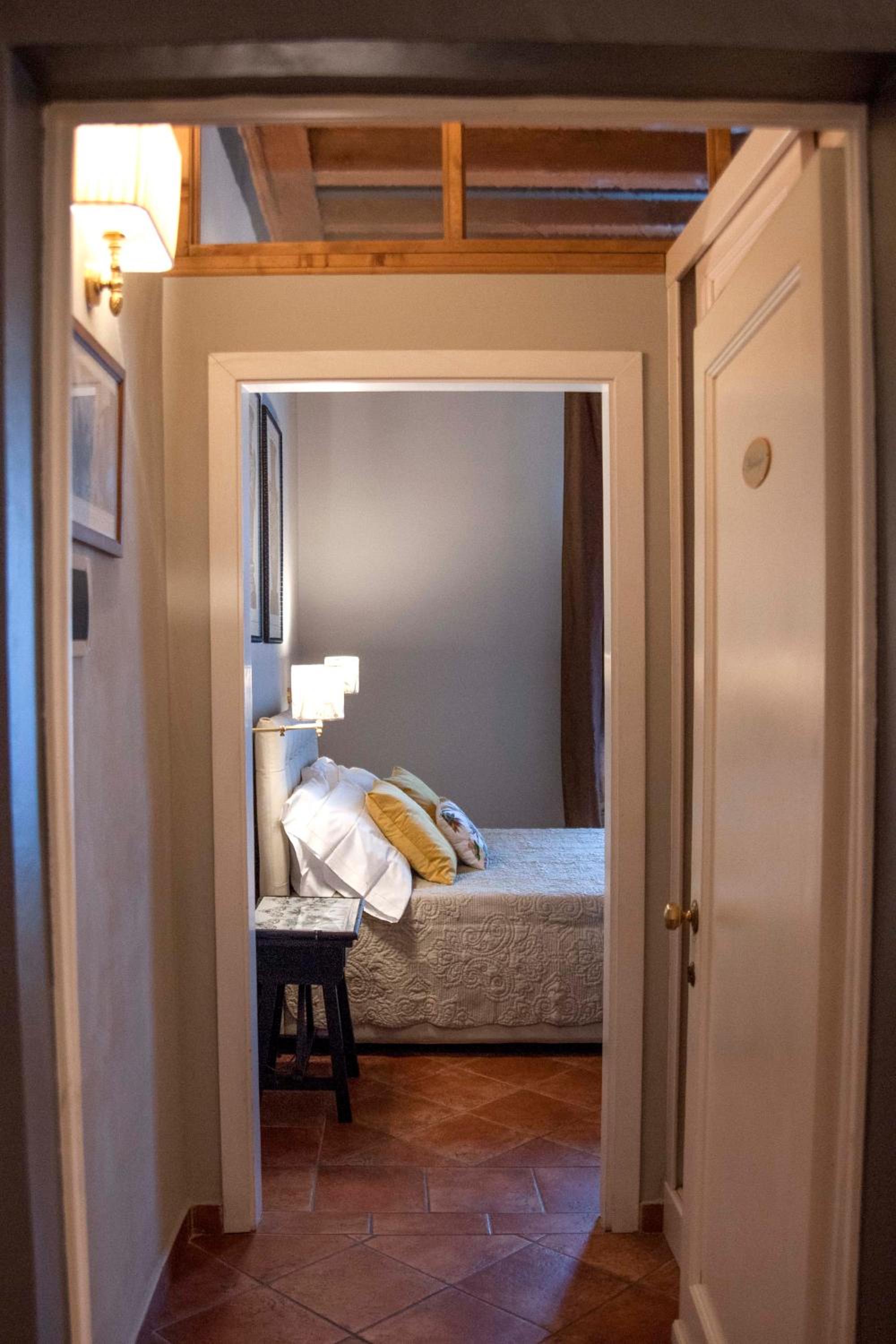 Classic Quadruple Room photo 3