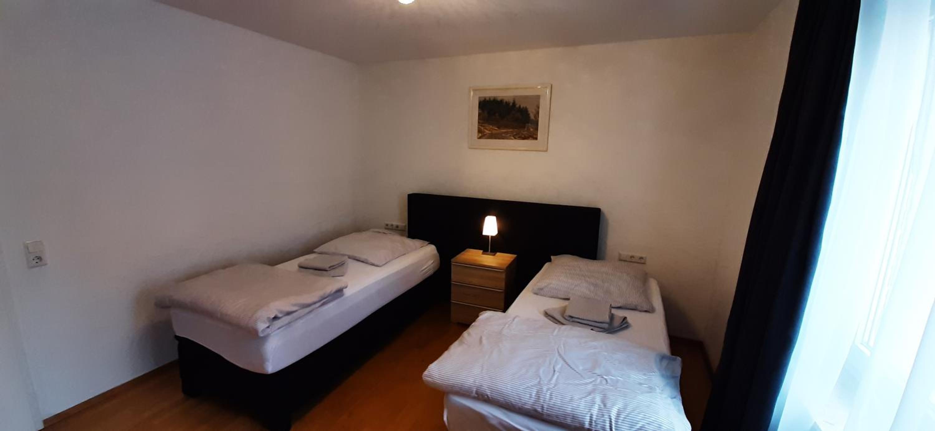 Two-Bedroom Deluxe Apartment - Photo 15